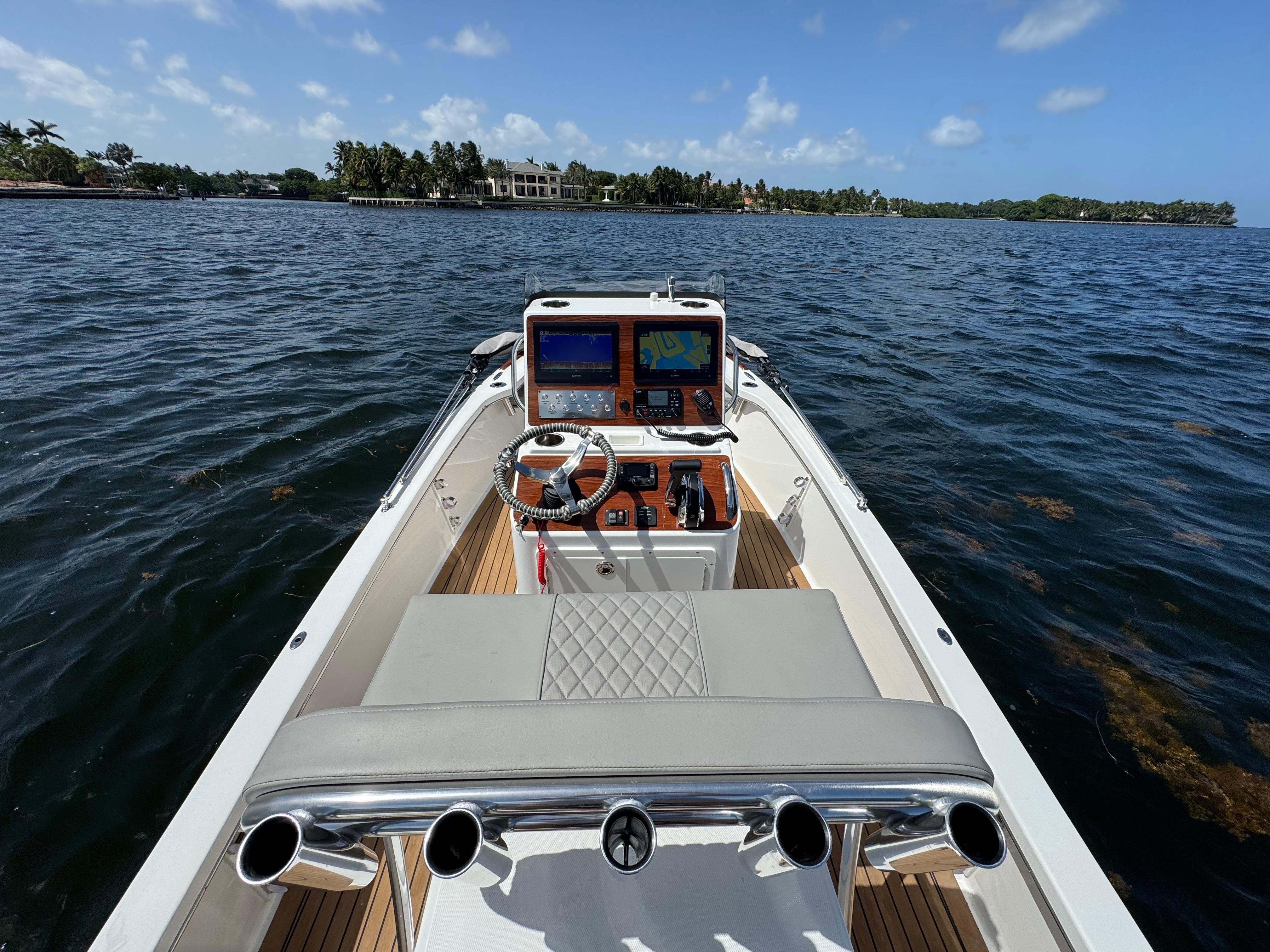 Boat image 13