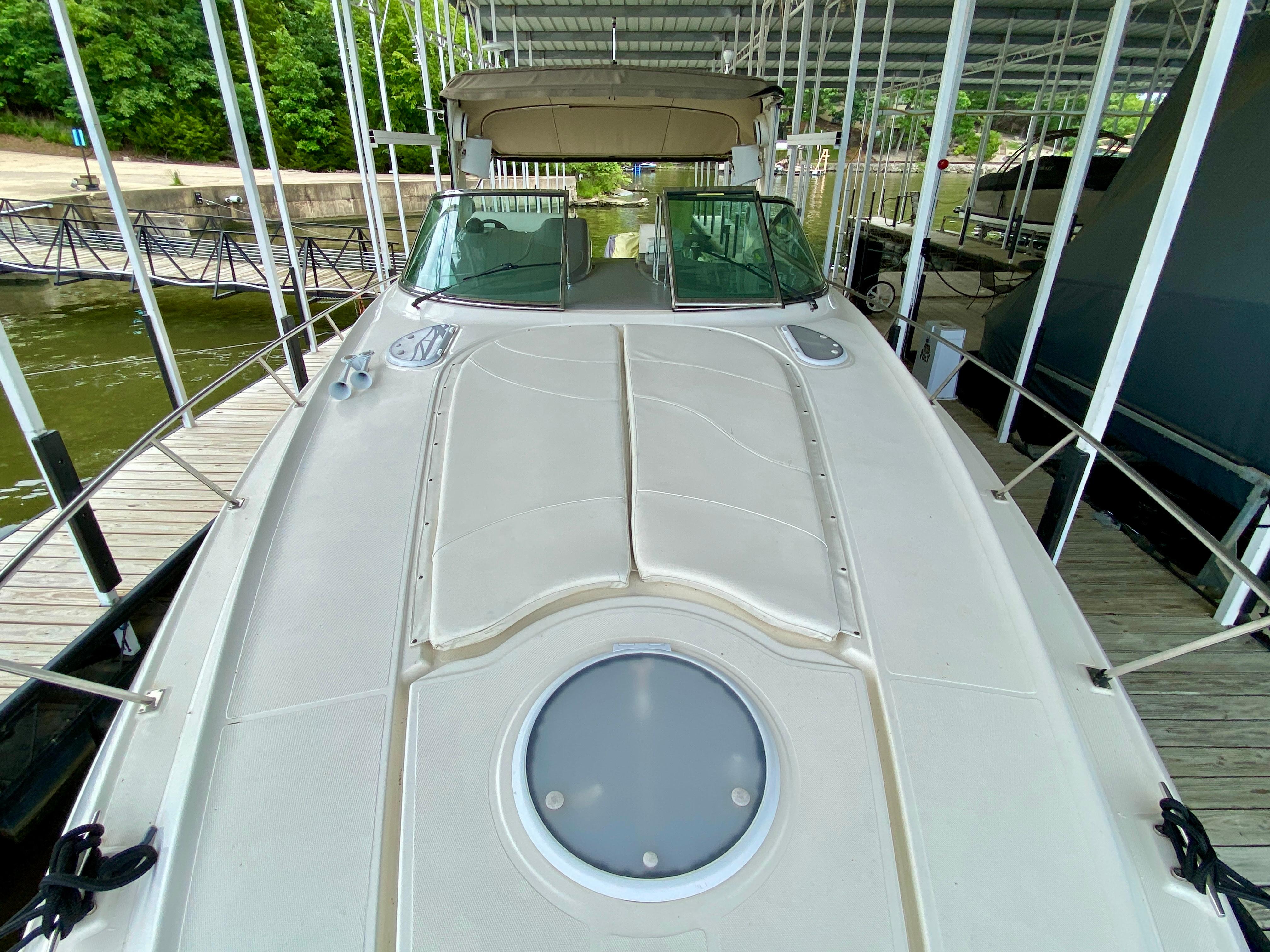 2007-cruisers-yachts-370-express-power-9857506-20250630161213695-1