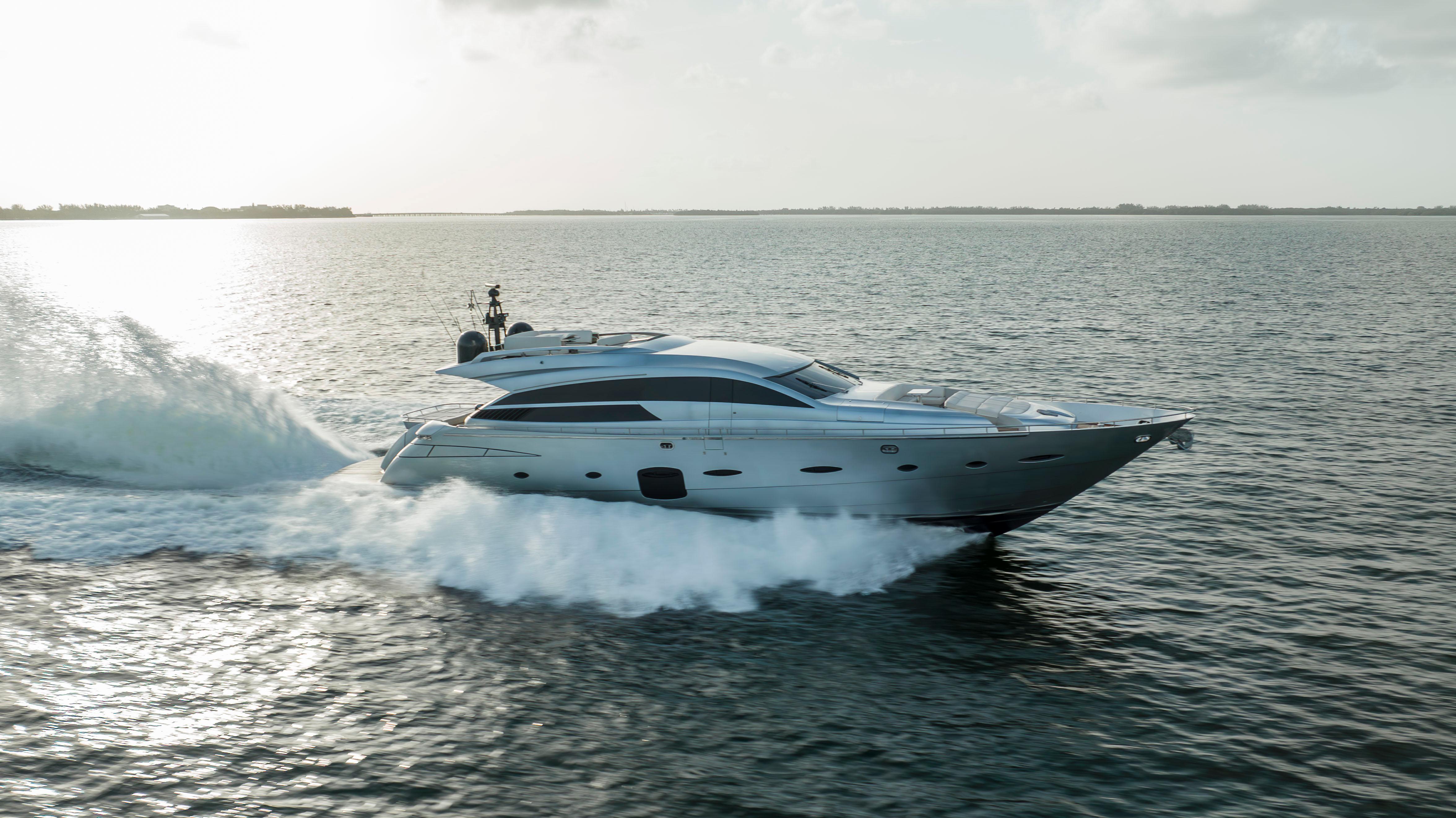 2012 Pershing 92