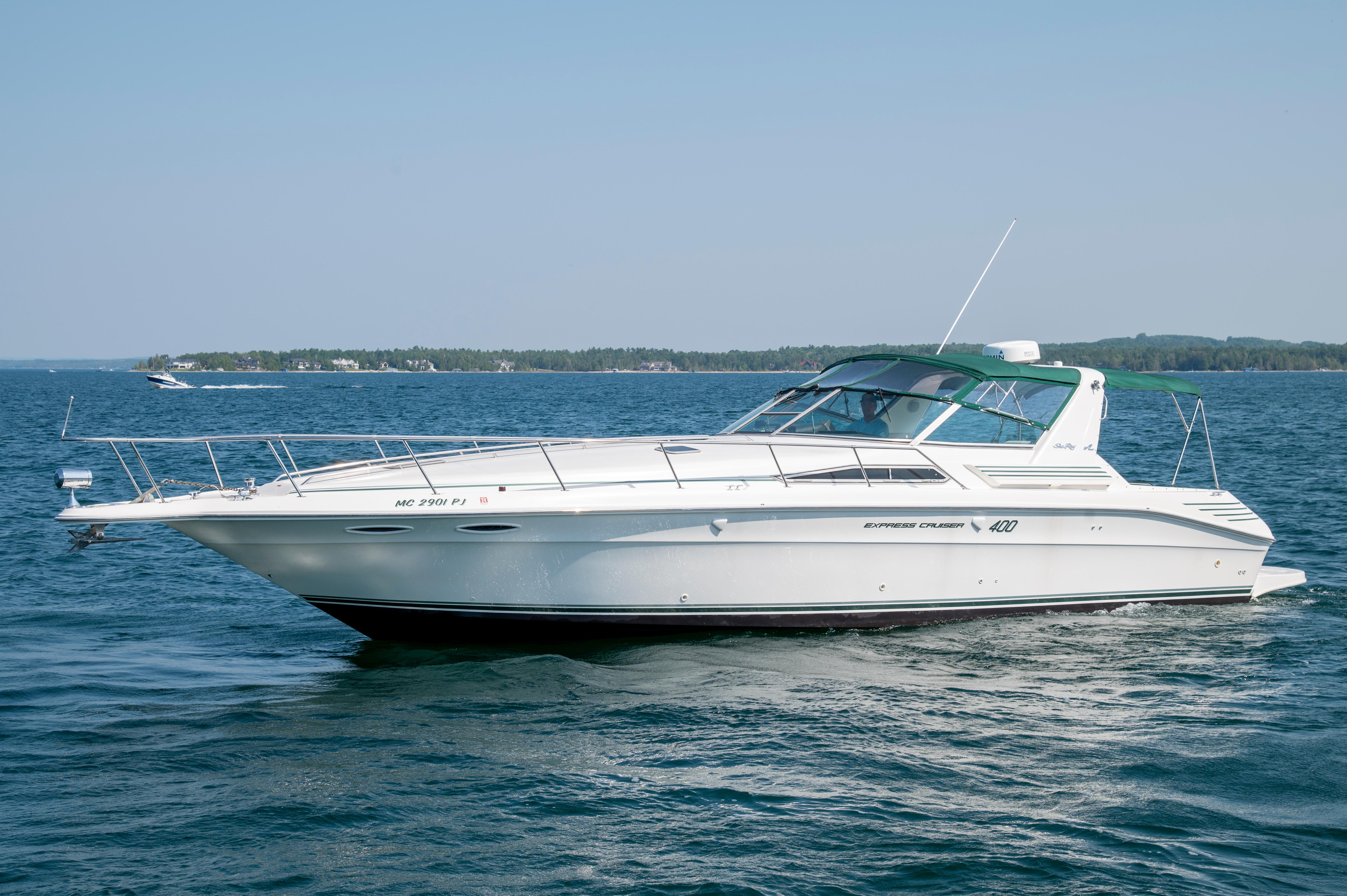 1992 Sea Ray 400 EXPRESS For Sale Charlevoix, MI, US JBYS B4947