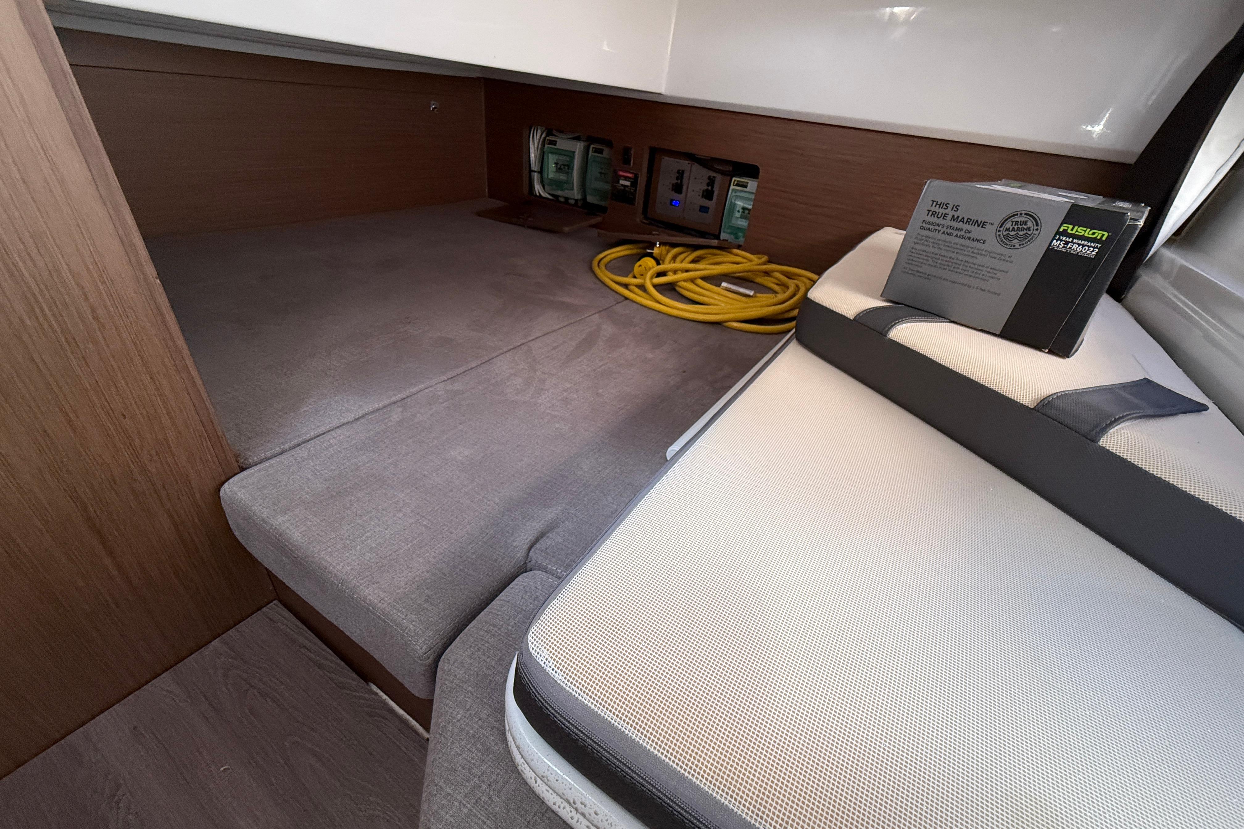Yacht Photos Pics
