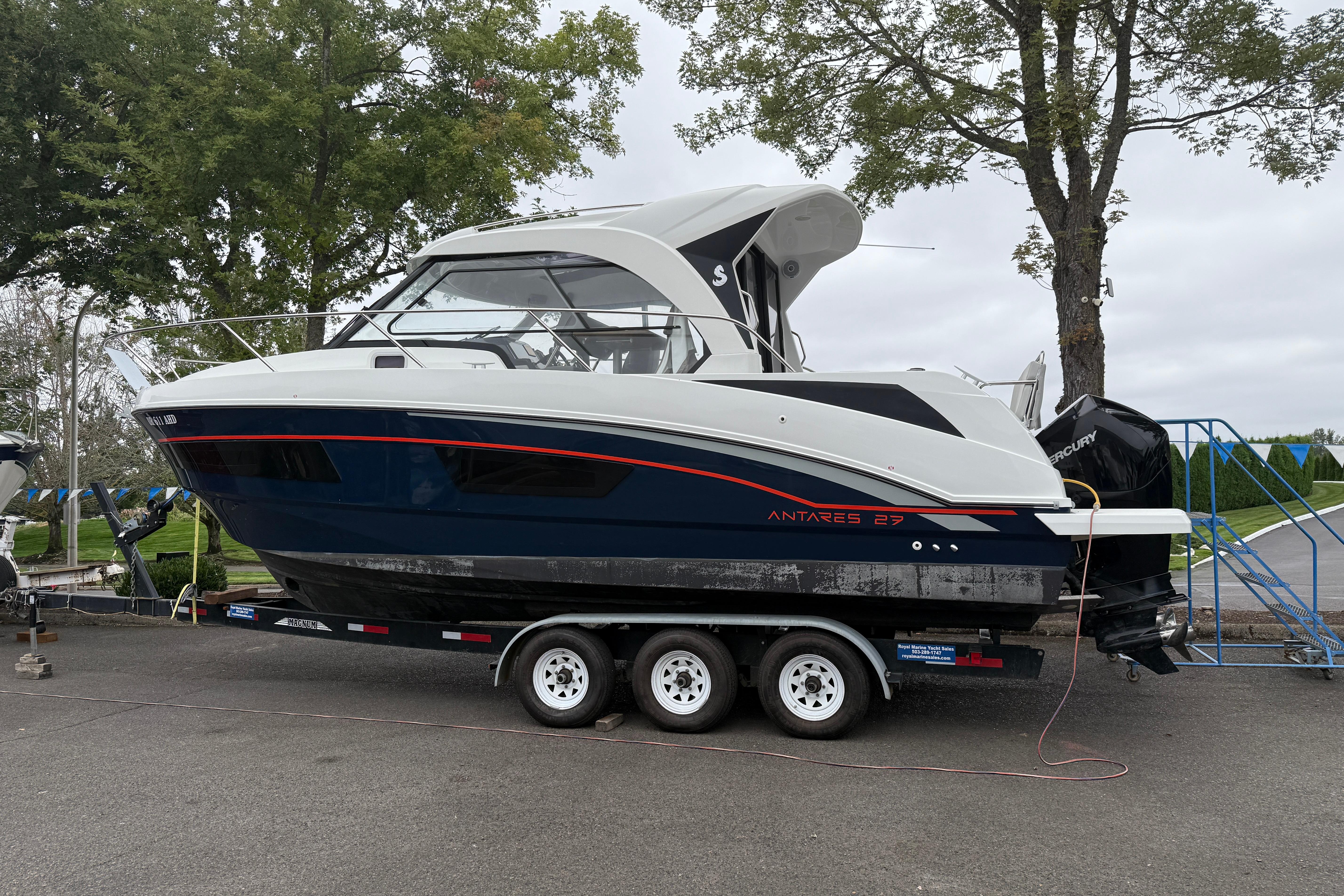 Yacht Photos Pics