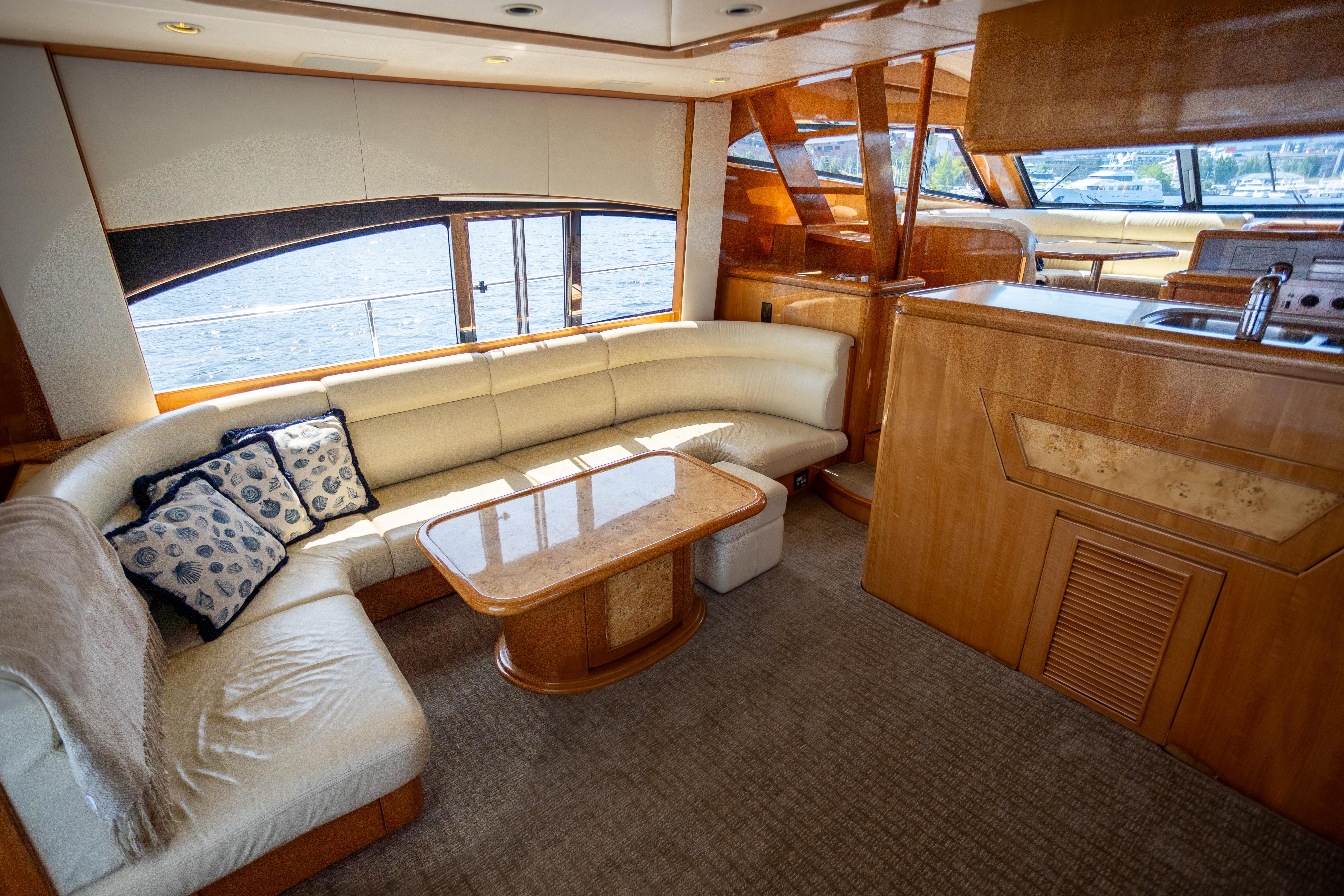 2001 Vitech 72 #TBTW72108LLC inventory image at Sun Country Yachts, South Lake Union (Seattle) 2001 Vitech 72 #TBTW72108LLC inventory image at Sun Country Yachts, South Lake Union (Seattle)