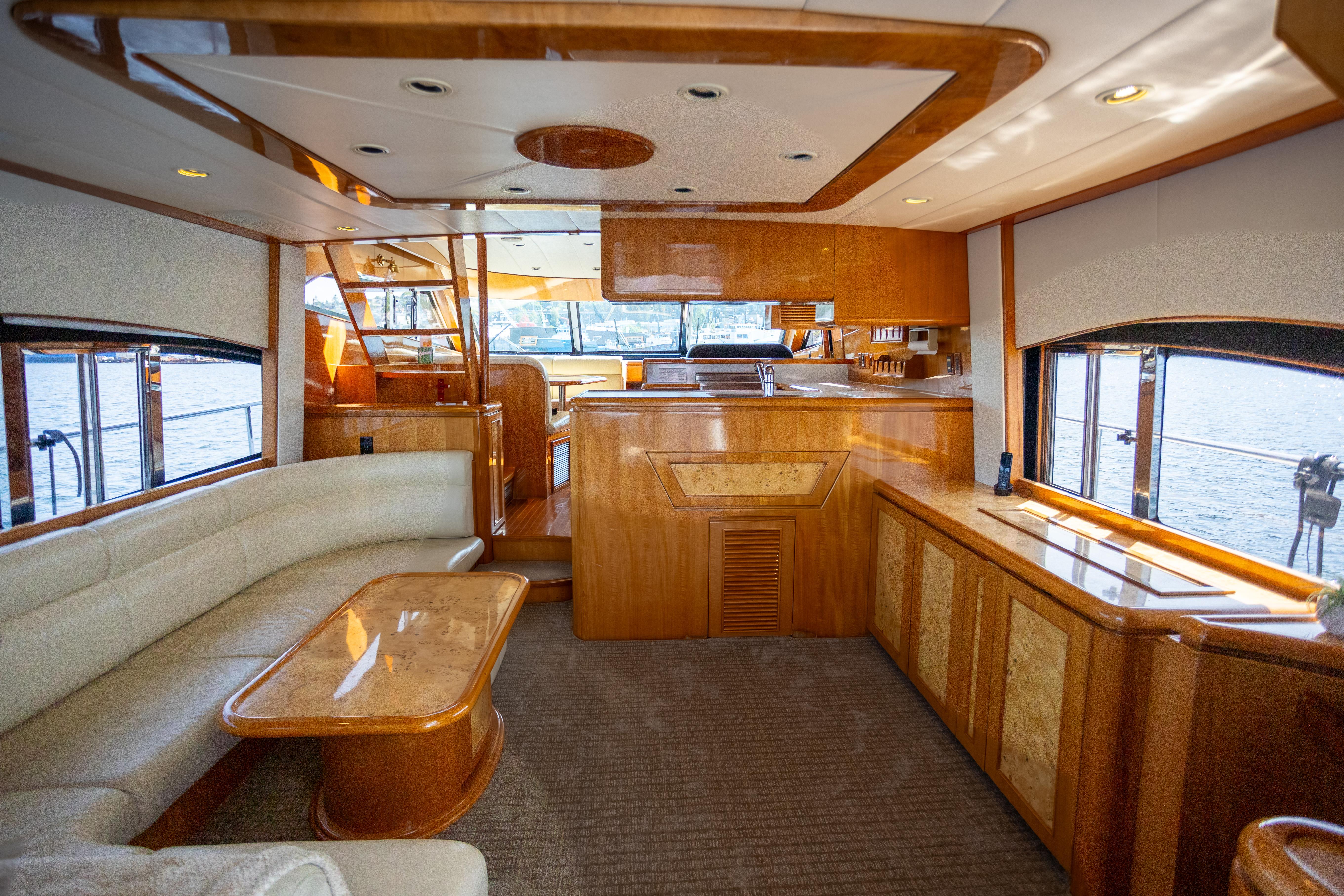 2001 Vitech 72 #TBTW72108LLC inventory image at Sun Country Yachts, South Lake Union (Seattle) 2001 Vitech 72 #TBTW72108LLC inventory image at Sun Country Yachts, South Lake Union (Seattle)