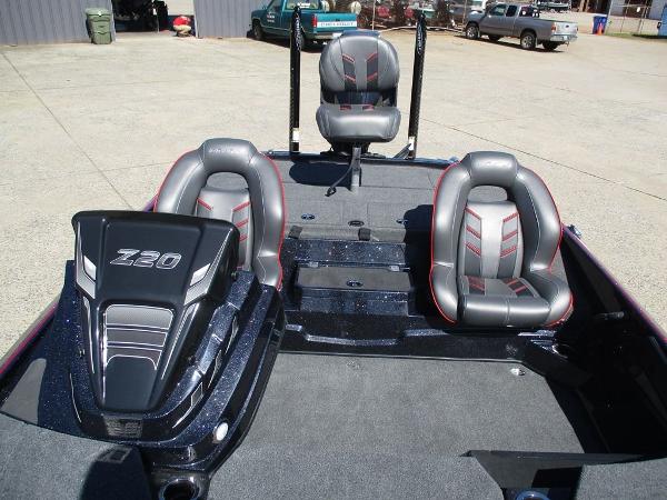 2021 Nitro boat for sale, model of the boat is Z20 Pro & Image # 2 of 8