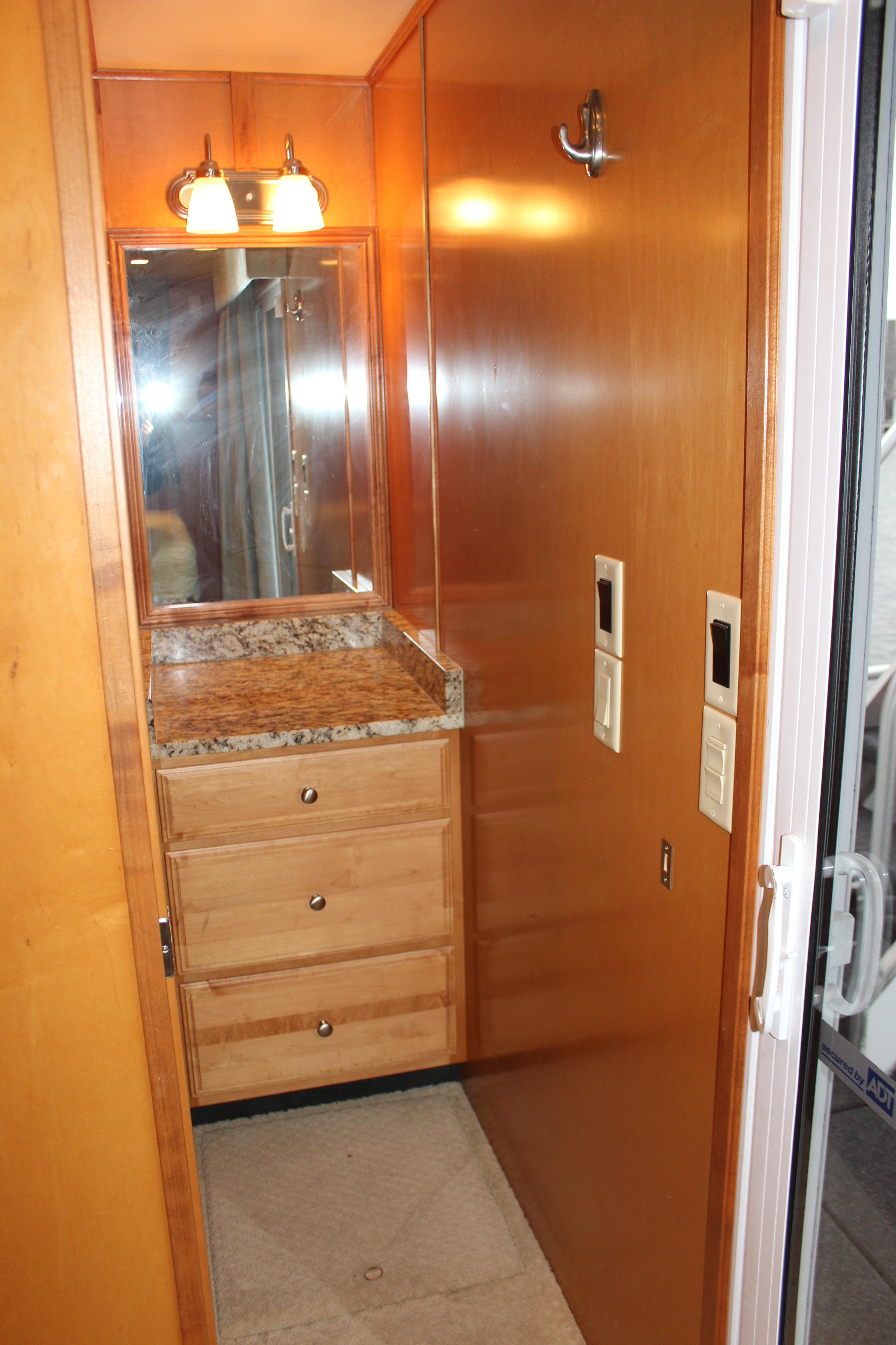 Legacy Yachts-Majestic 2007 -VA-US-9757578 | Thumbnail