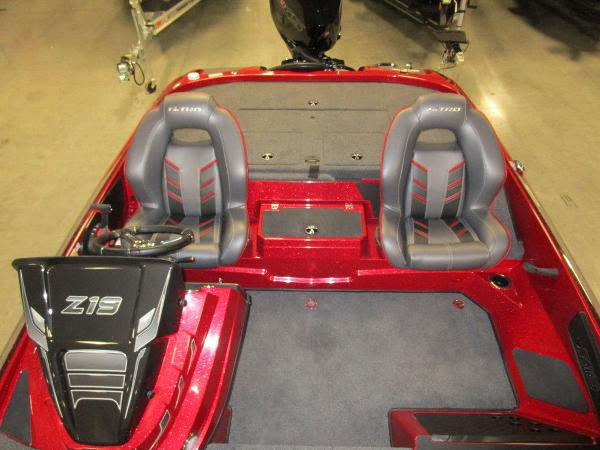 2021 Nitro boat for sale, model of the boat is Z19 Pro & Image # 5 of 20