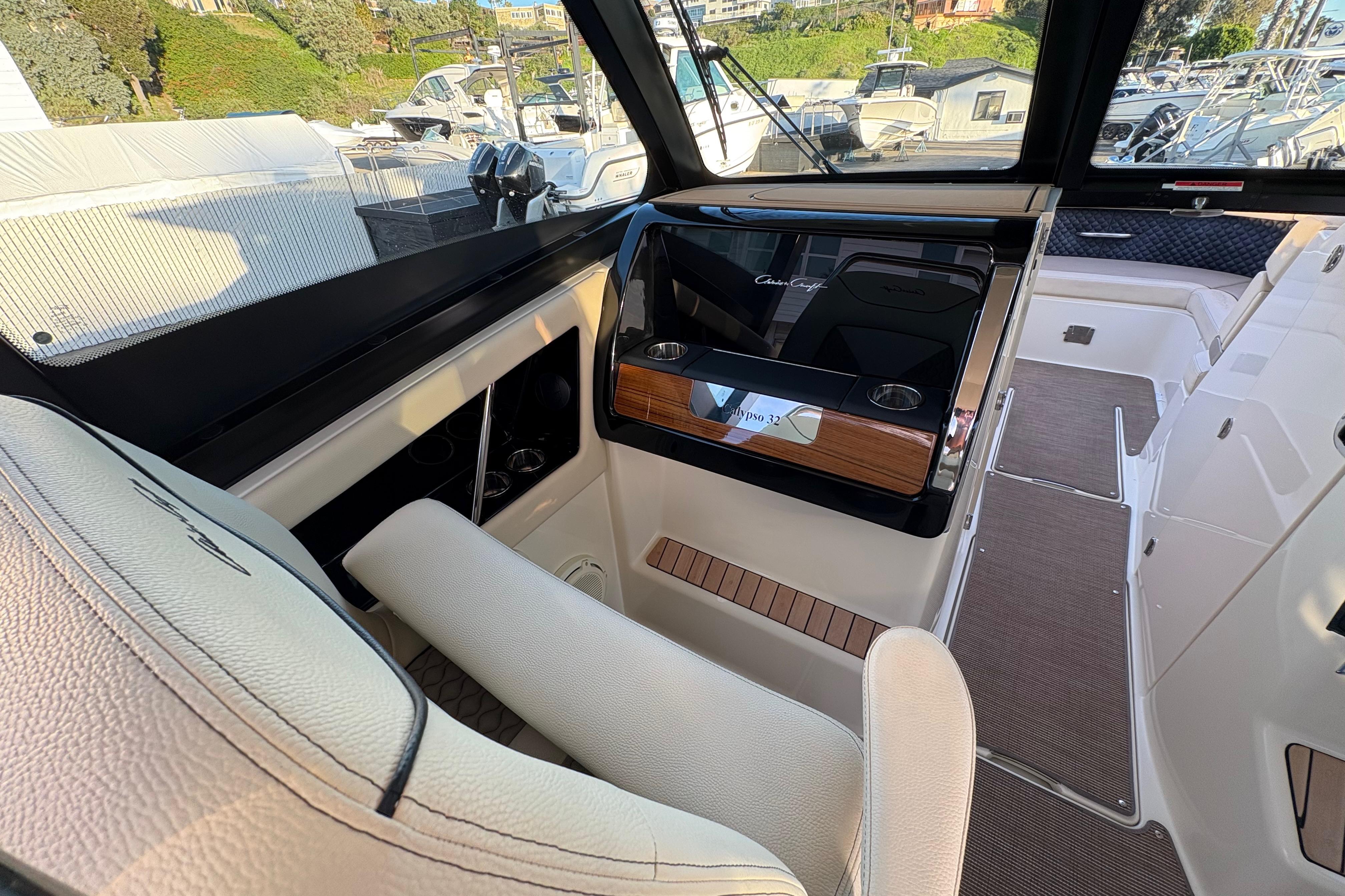 2024 Chris-Craft Calypso 32 #TBJM111 inventory image at Sun Country Marine Group, Newport Beach