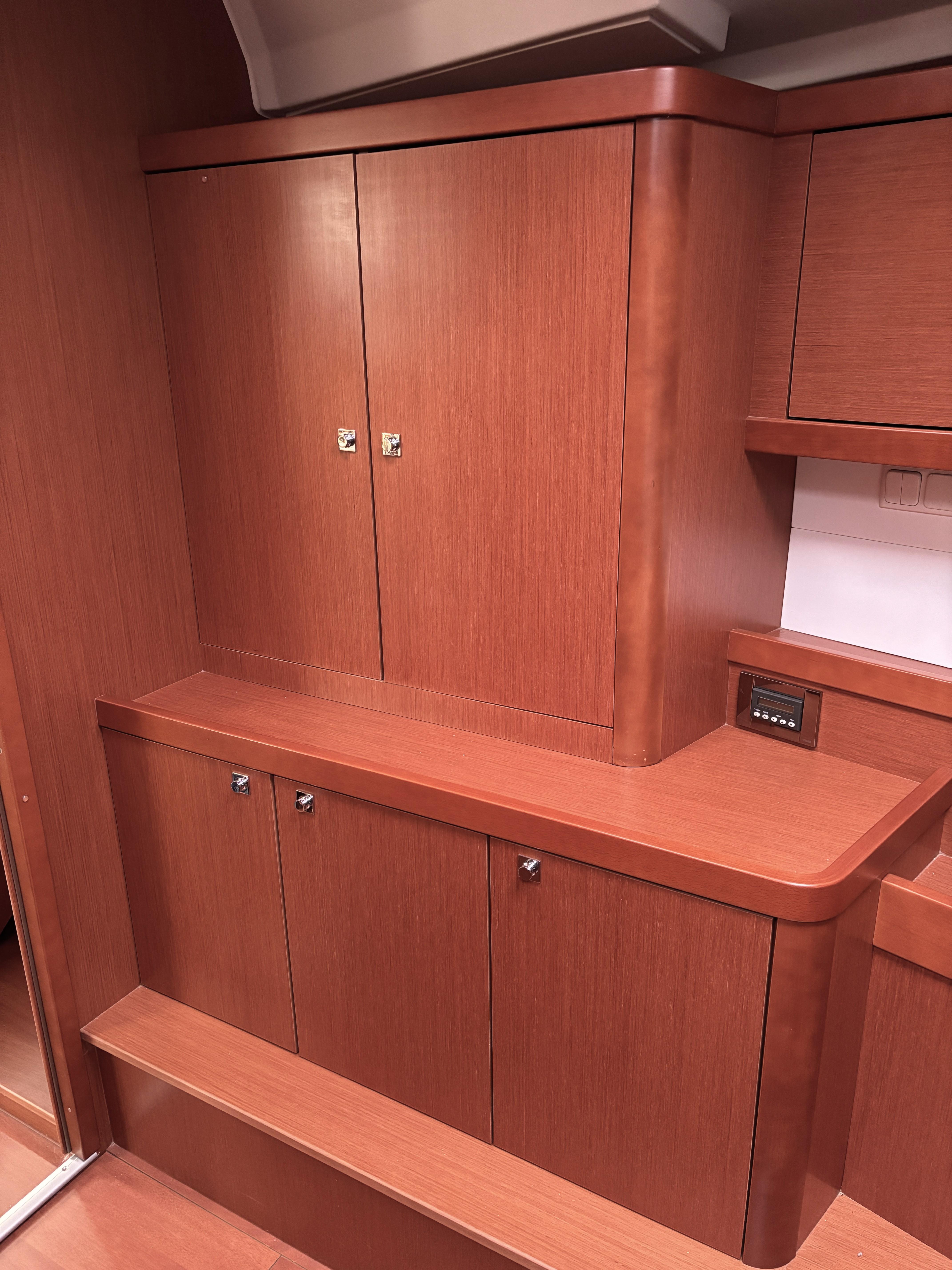 Yacht Photos Pics