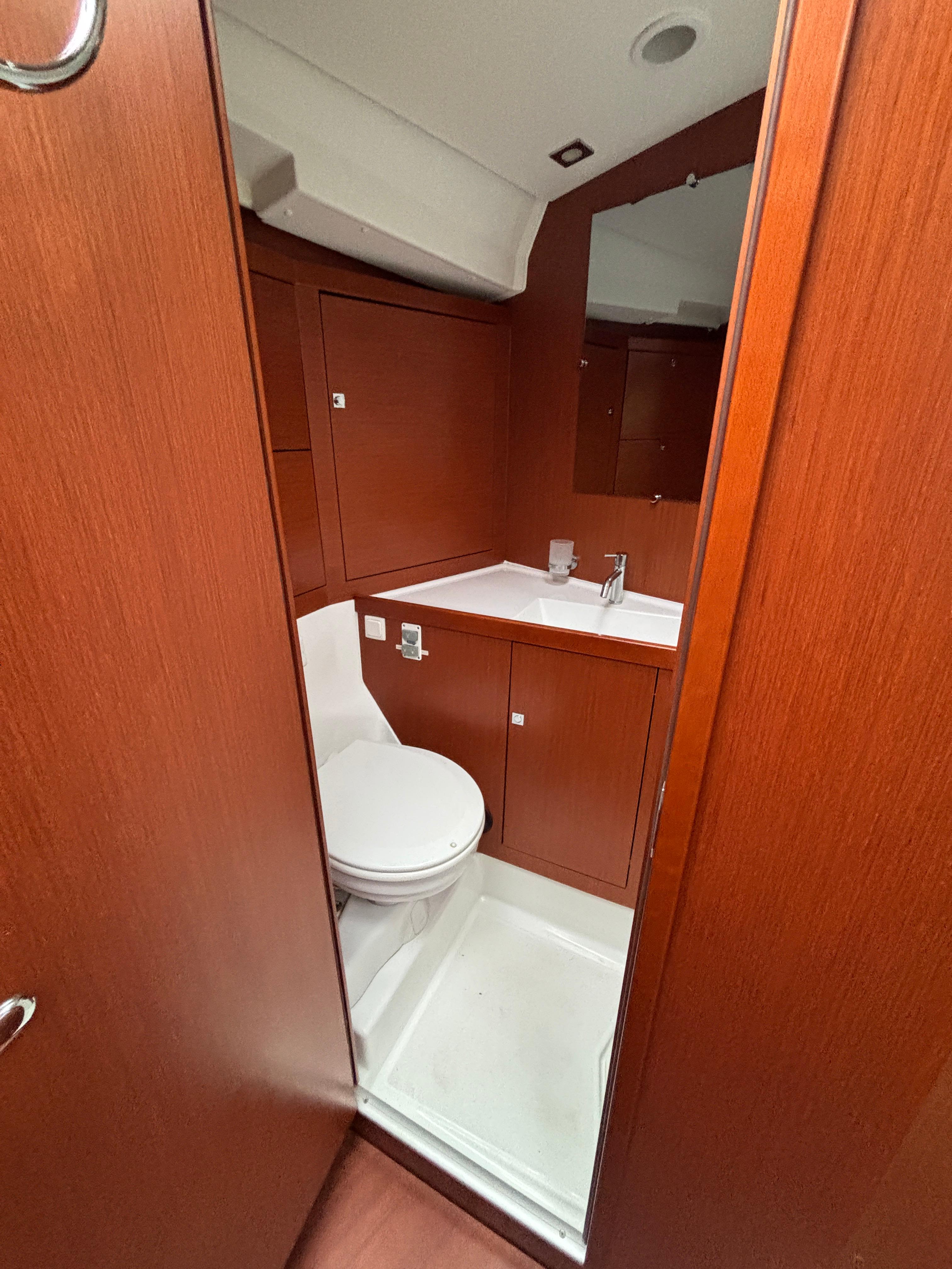 Yacht Photos Pics