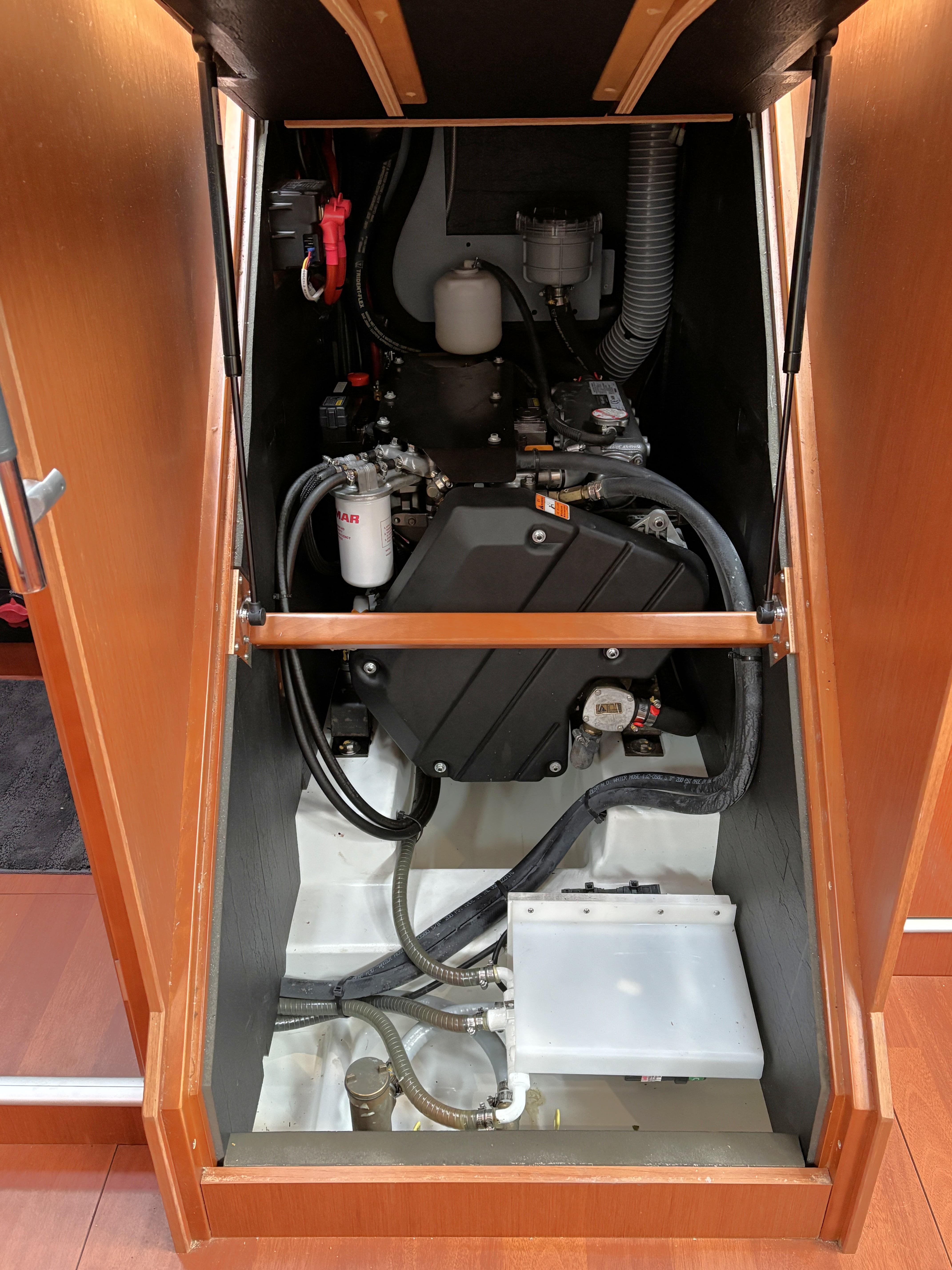 Yacht Photos Pics