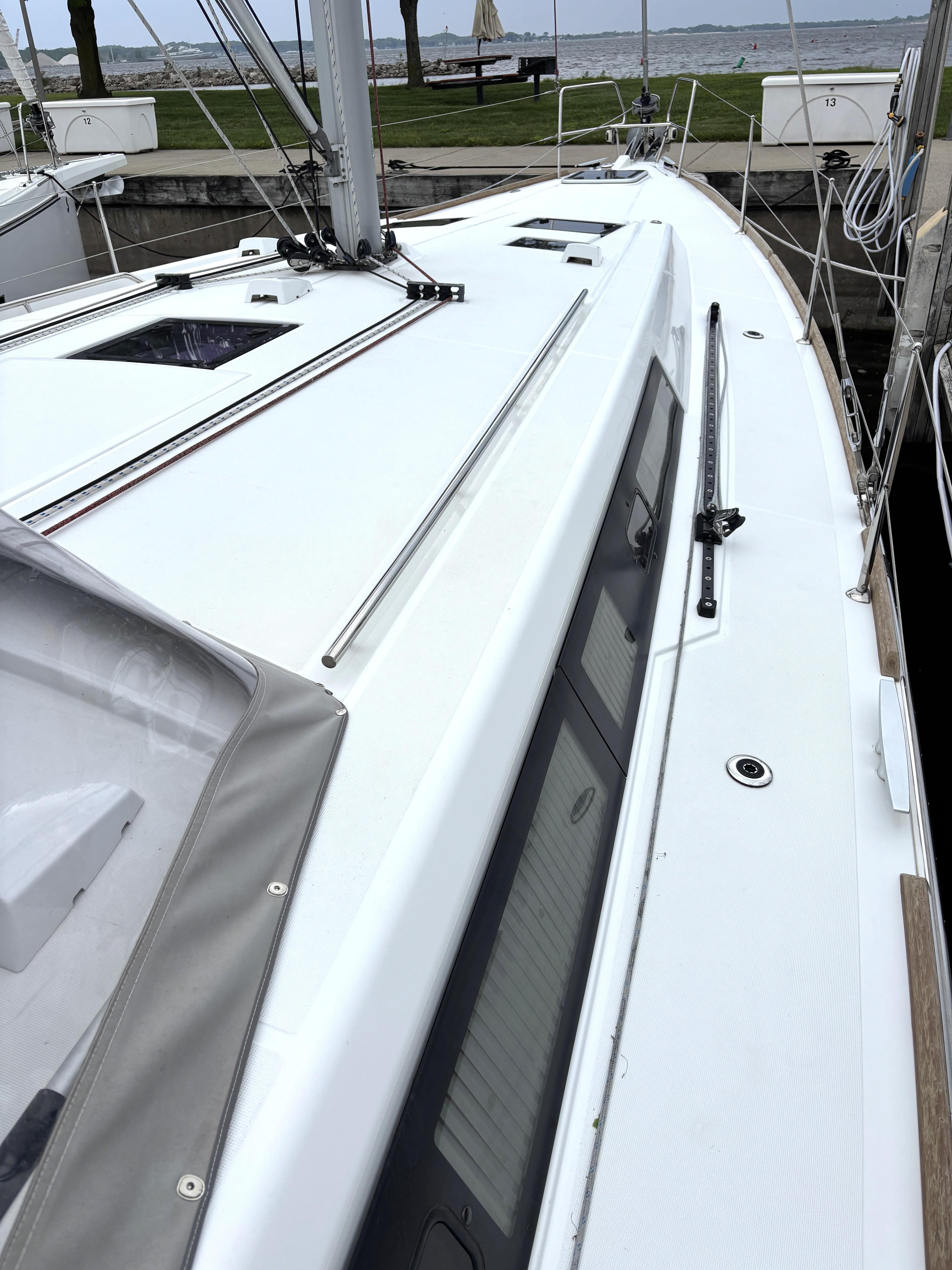 Yacht Photos Pics