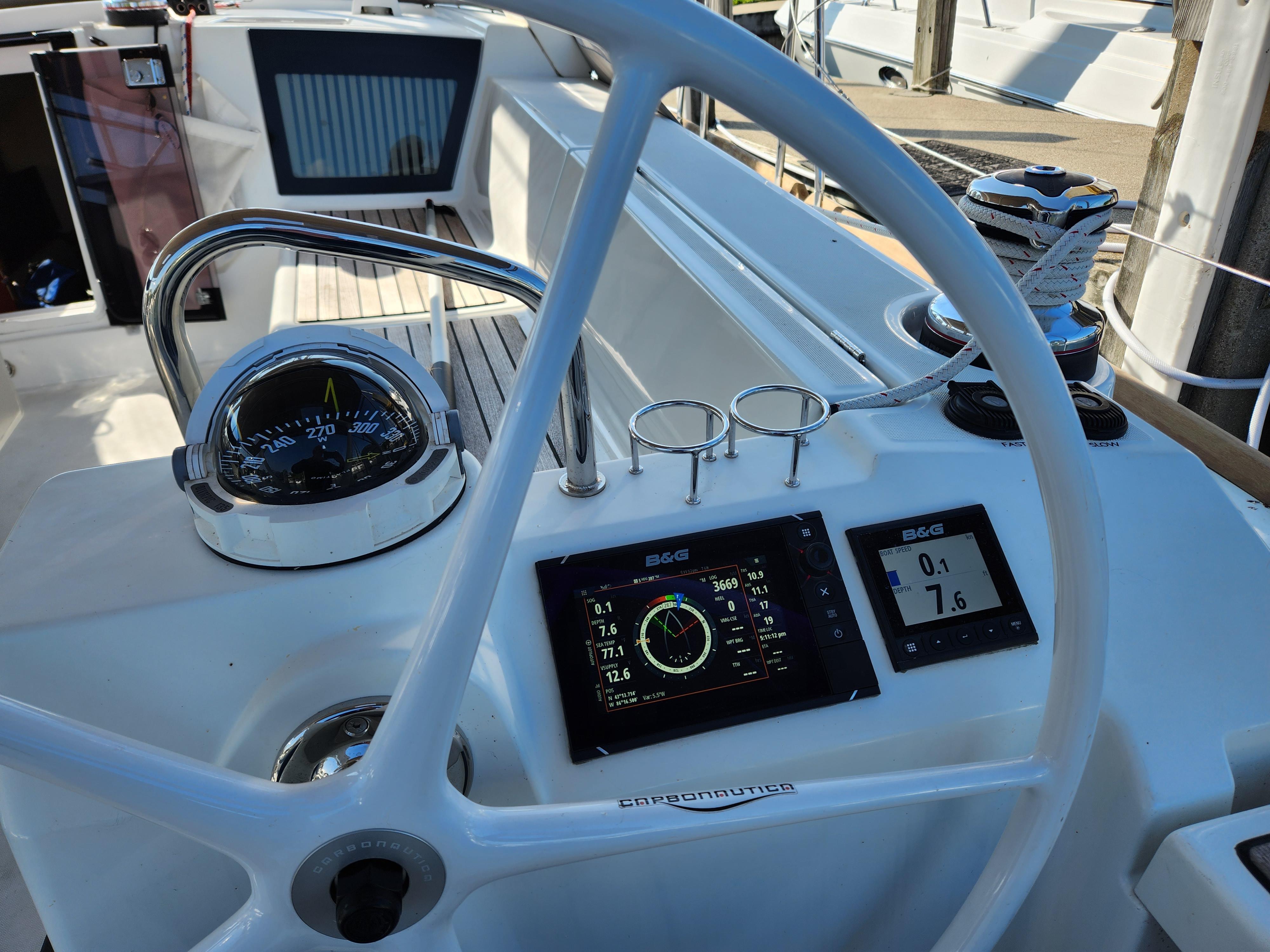 Yacht Photos Pics