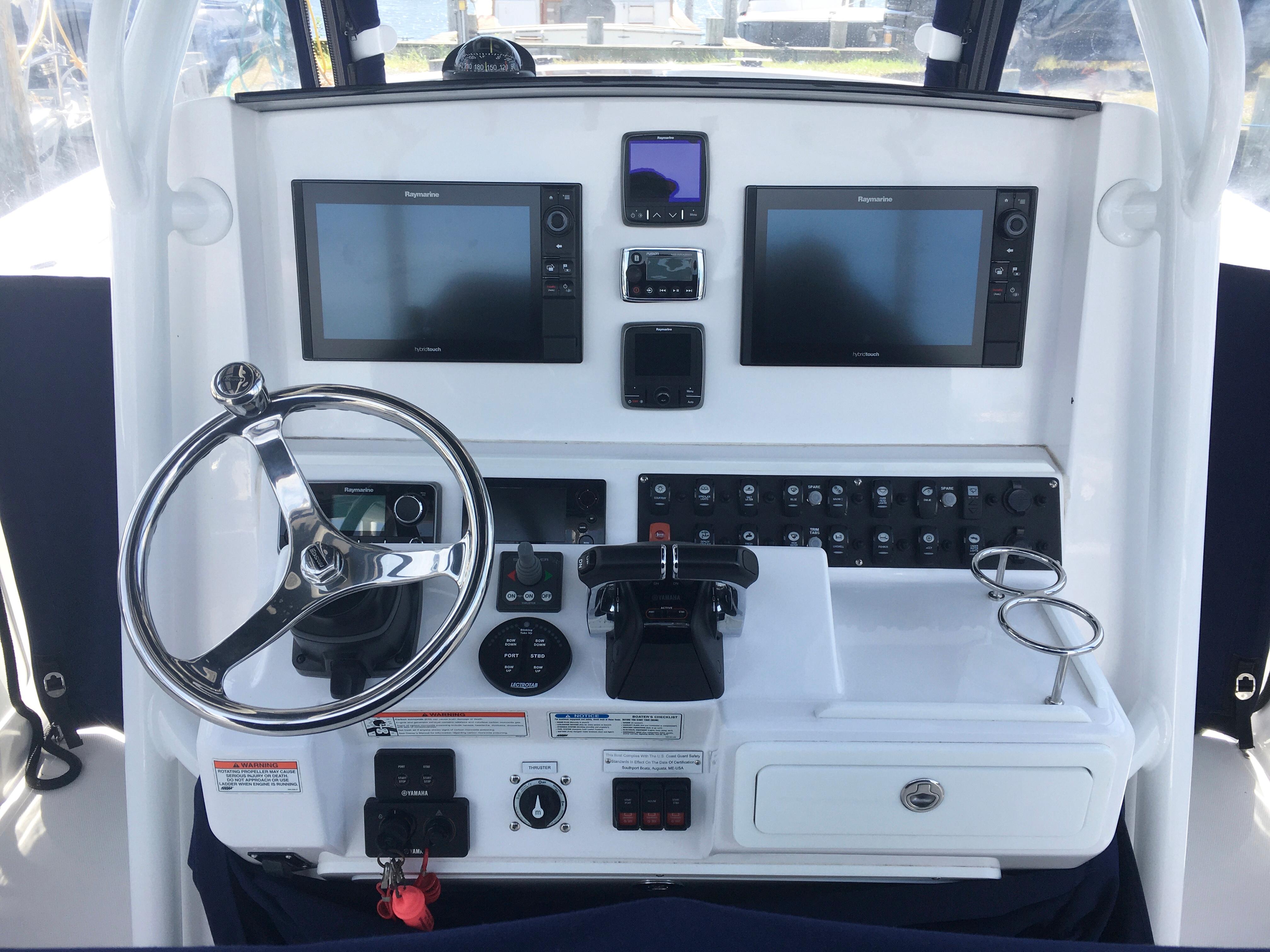 Yacht for Sale 33 Southport Yachts Lindenhurst, NY Denison Yacht Sales