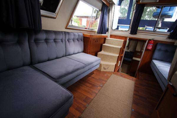 1985 Birchwood 31 Commodore