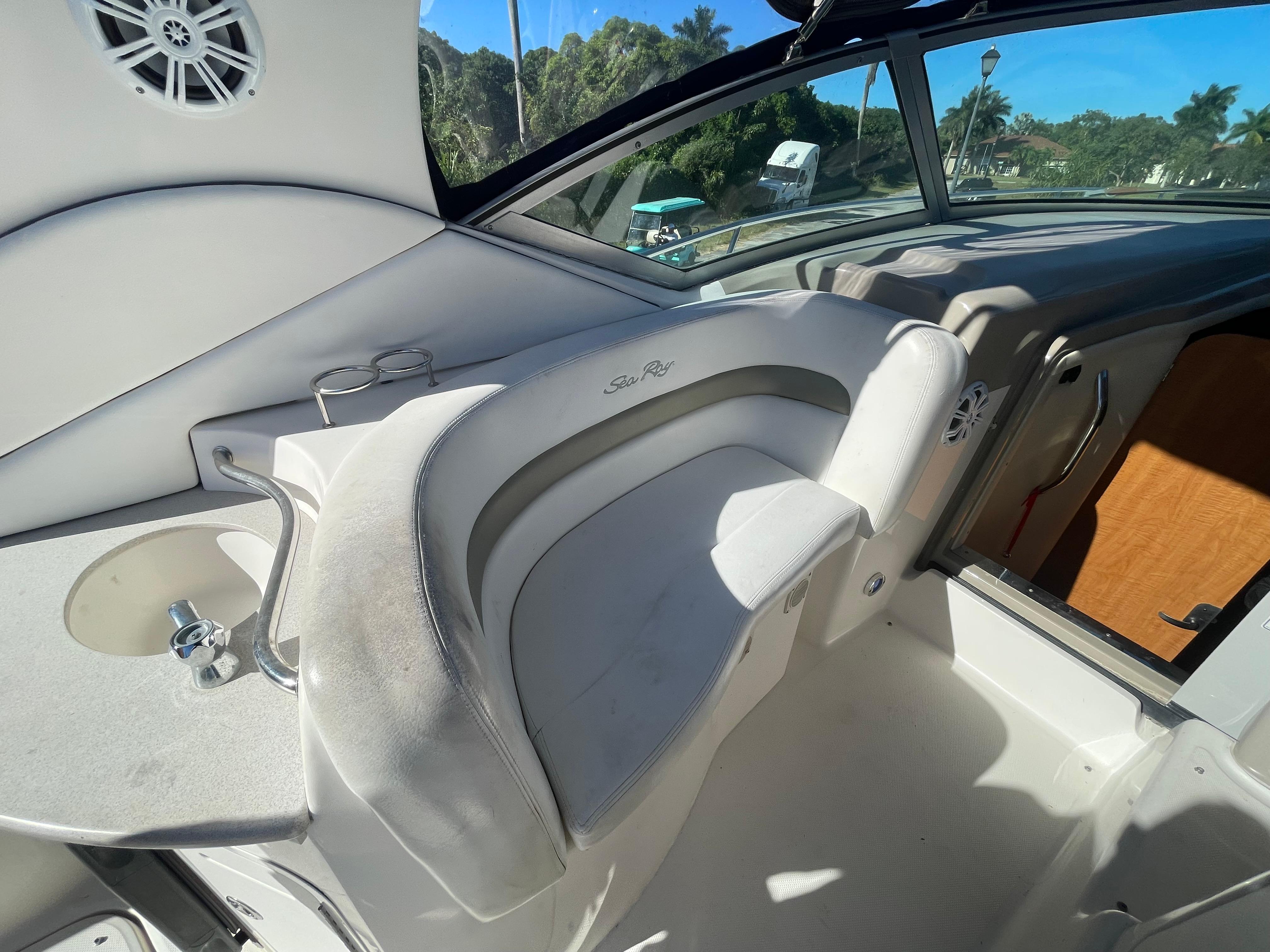 2006-sea-ray-320-sundancer-power-9617601-20241123174850776-1_XLARGE