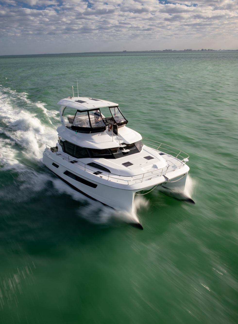 Aquila-44 Power Cat 2025-44 Yacht FL-US-9857613 | Thumbnail