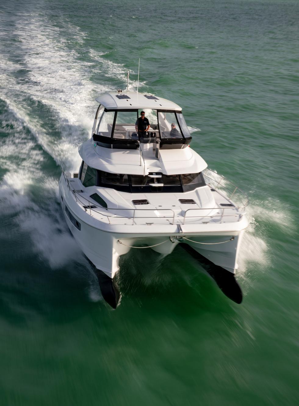 Aquila-44 Power Cat 2025-44 Yacht FL-US-9857613 | Thumbnail