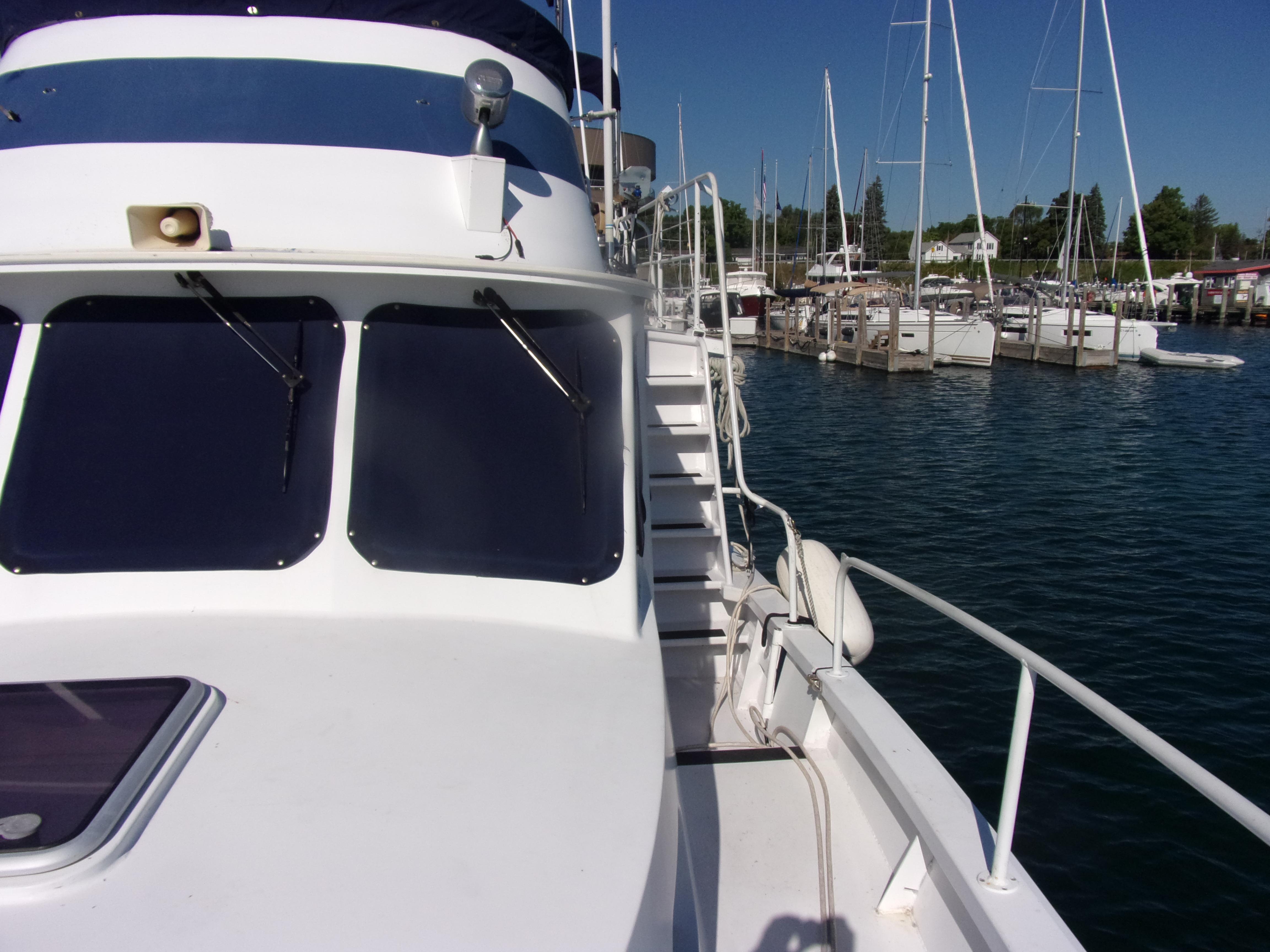 yacht solutions traverse city