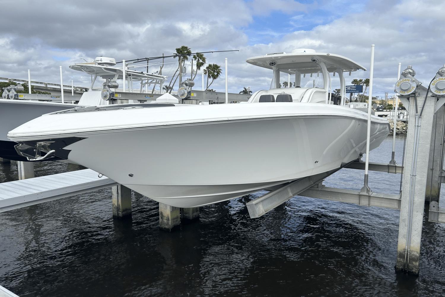 2020-fountain-39-nx-power-9777624-977628672-0-010520250618-0
