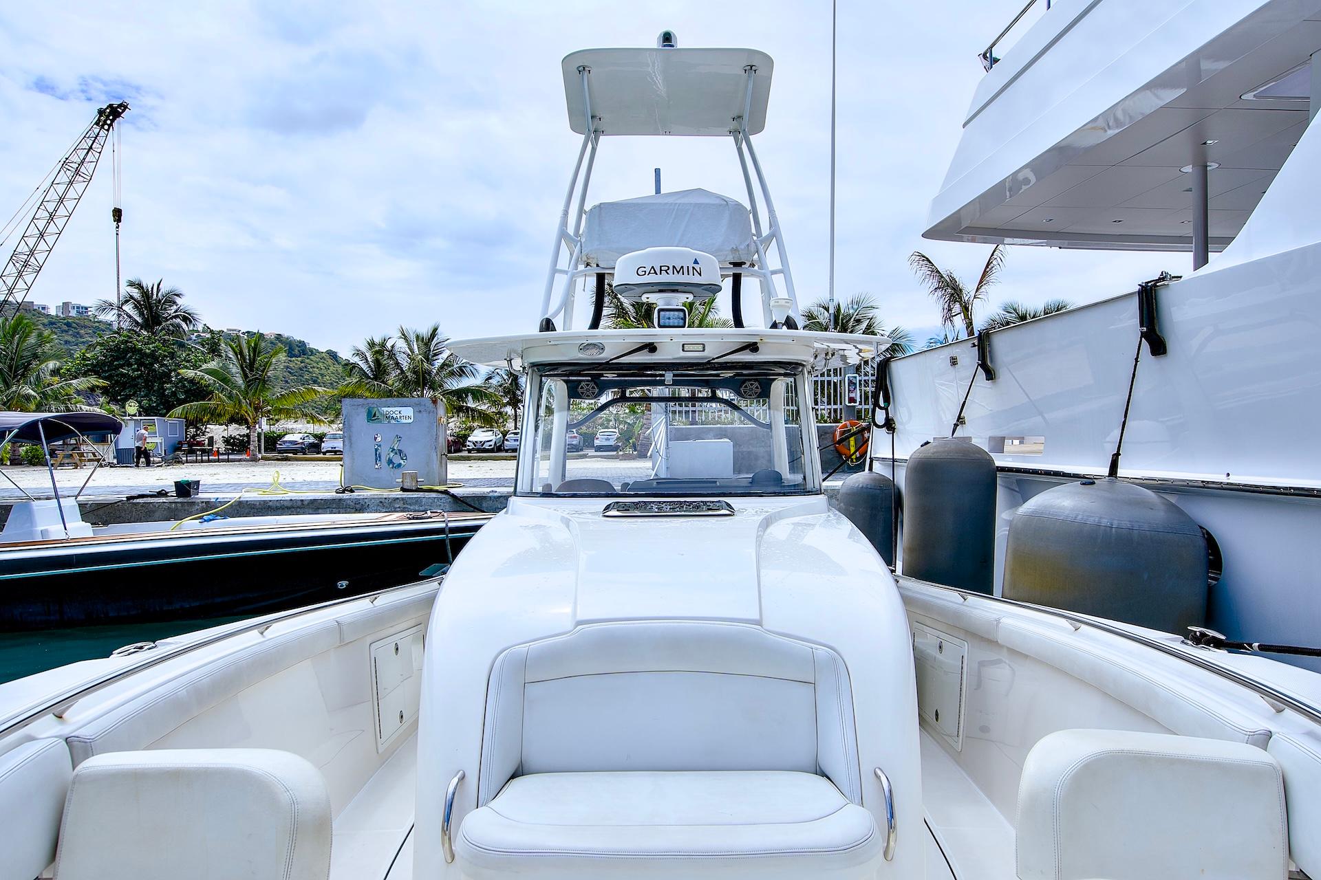 2017-edgewater-368cc-power-9747640-20250404134539040-1_XLARGE