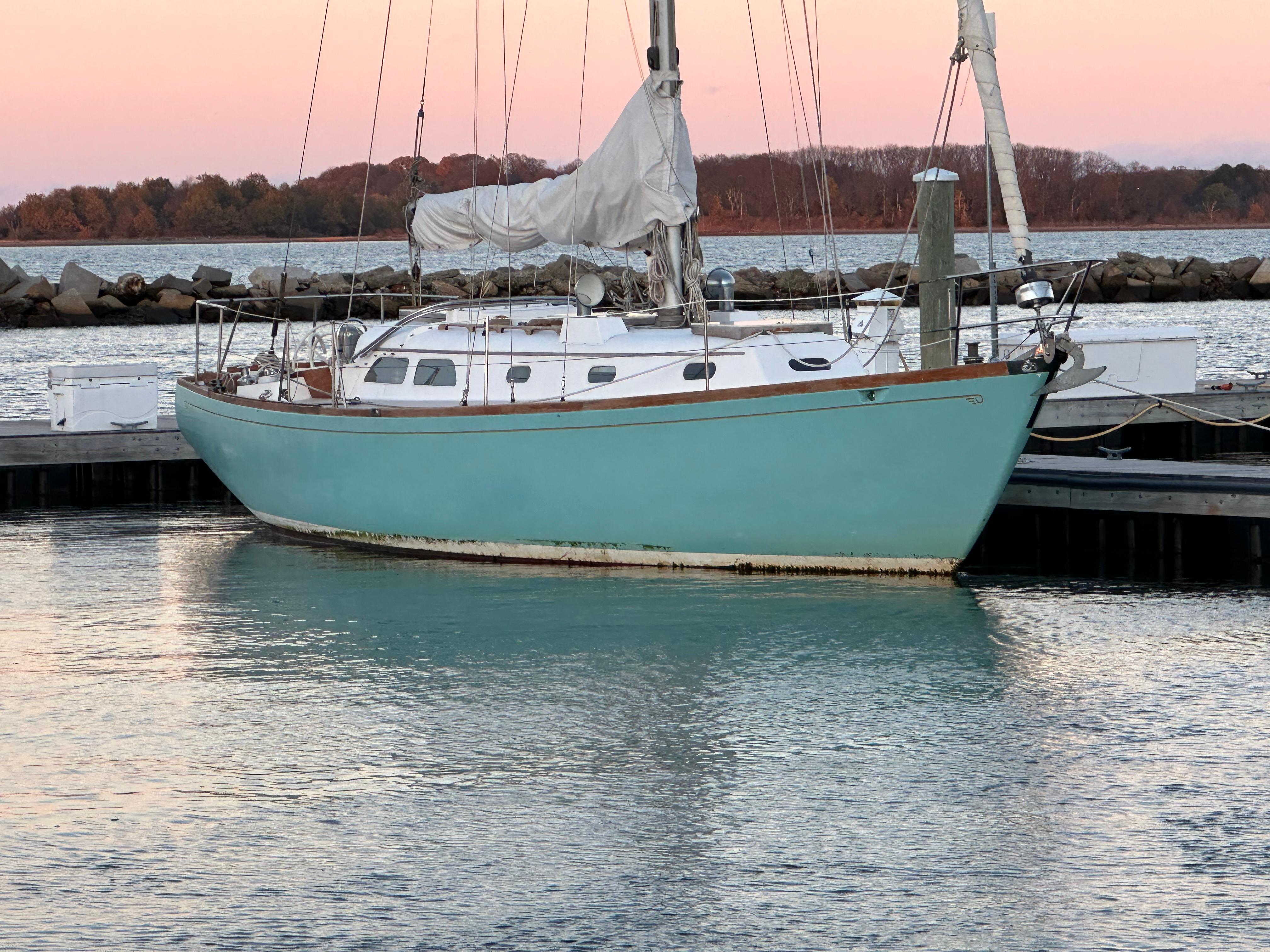 Newport RI Yacht Brokerage