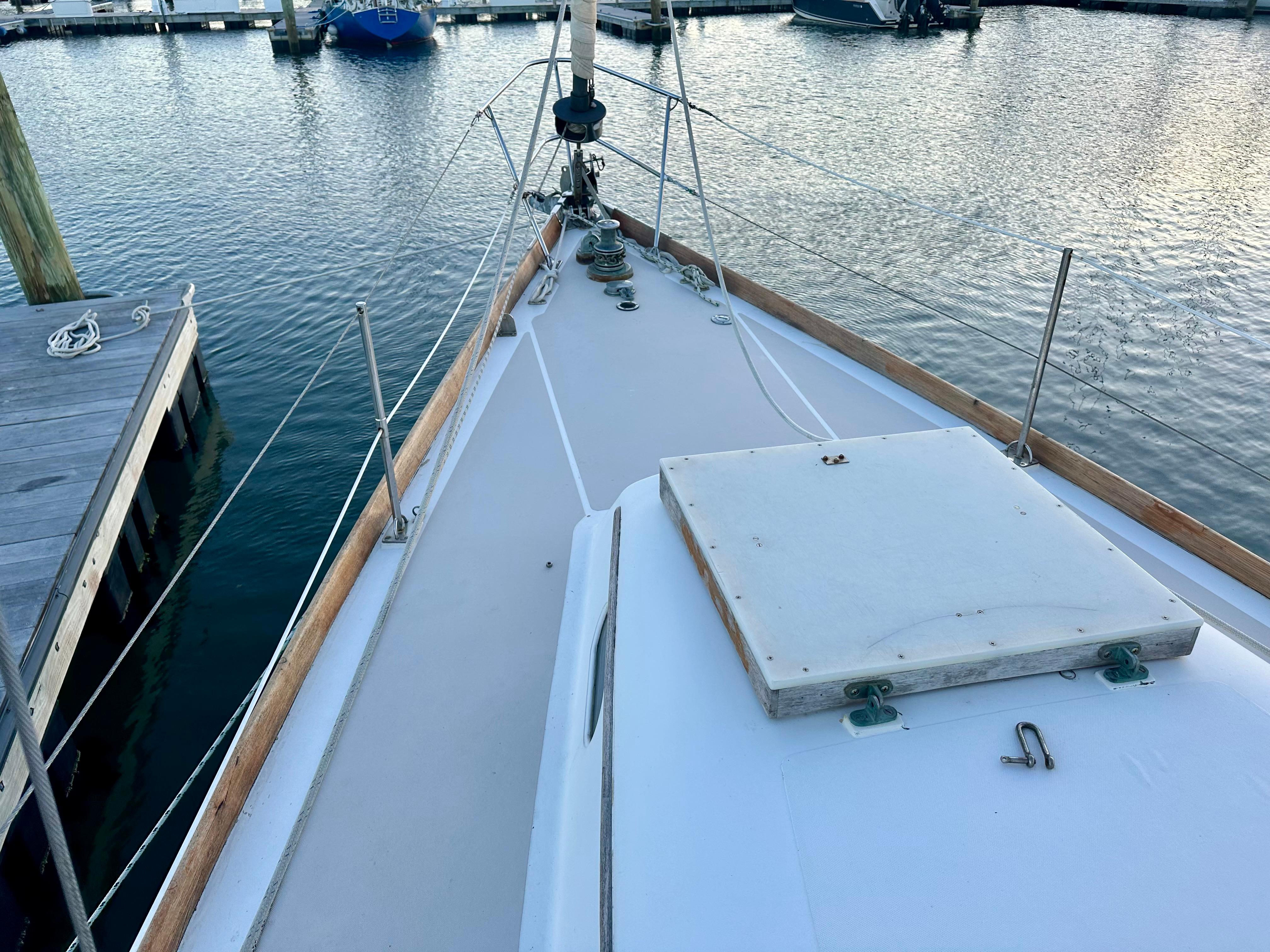 Newport RI Yacht Brokerage