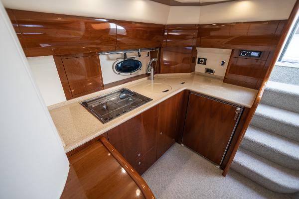 Princess Motor Yacht Sales - Used Princess Yachts V42