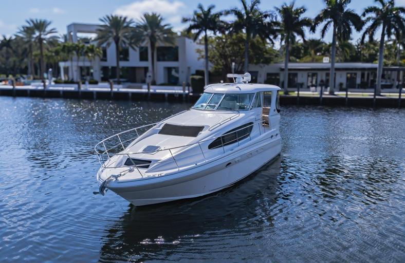 2005-sea-ray-390-motor-yacht-power-9677645-20250207103431779-1_XLARGE