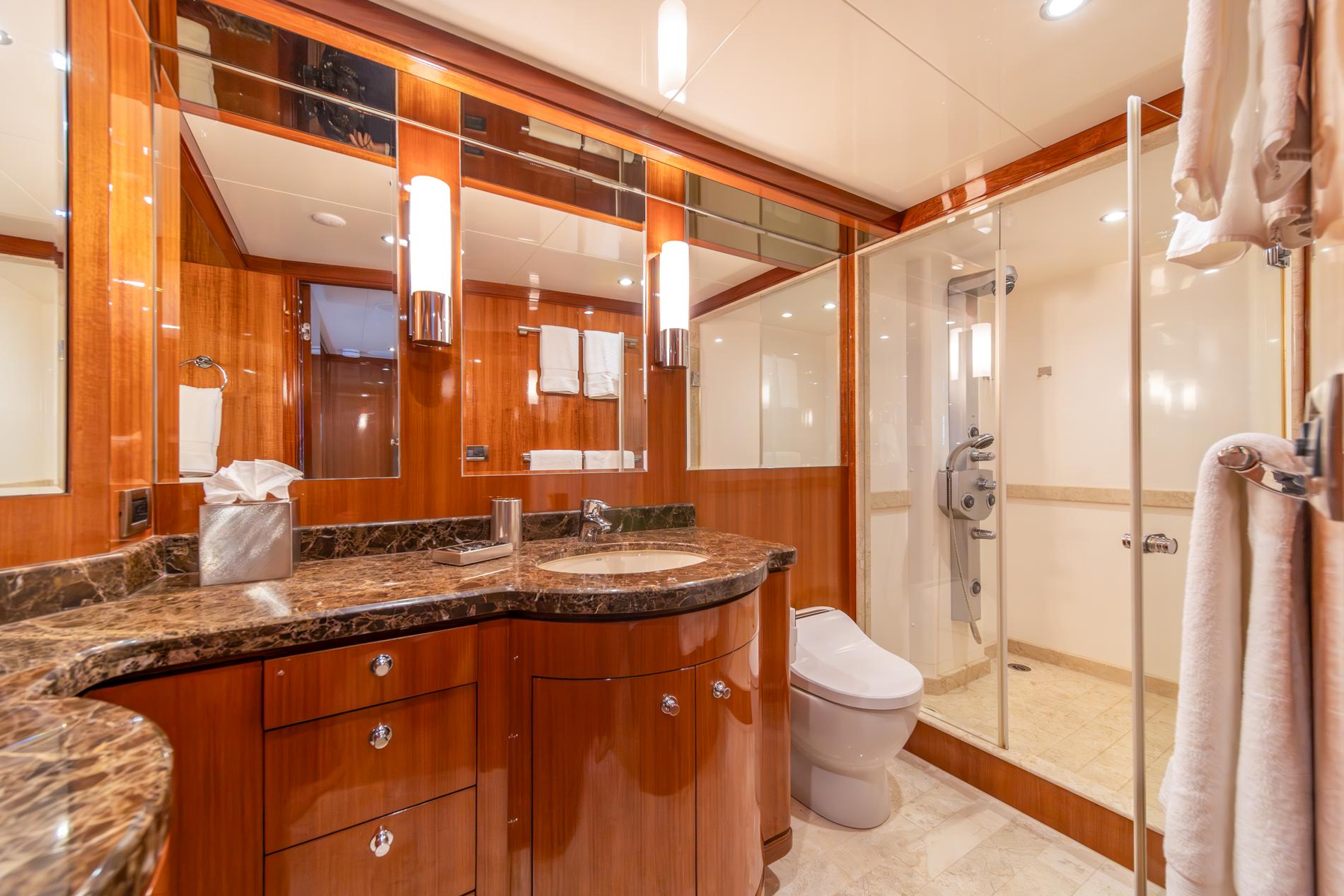 2011 Ocean Alexander Motor Yacht #TBBA74016LLC inventory image at Sun Country Yachts, South Lake Union (Seattle) 2011 Ocean Alexander Motor Yacht #TBBA74016LLC inventory image at Sun Country Yachts, South Lake Union (Seattle)