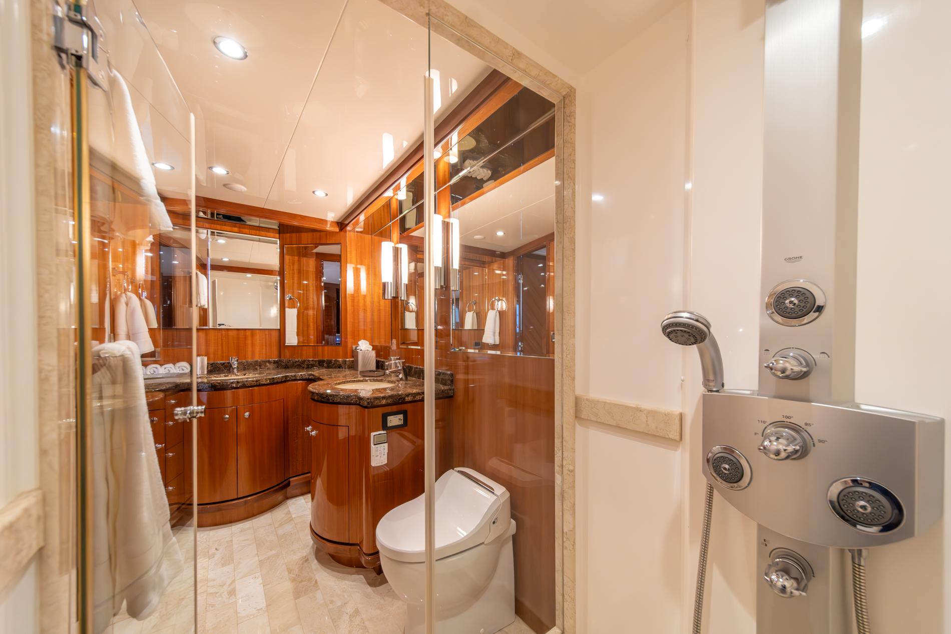 2011 Ocean Alexander Motor Yacht #TBBA74016LLC inventory image at Sun Country Yachts, South Lake Union (Seattle) 2011 Ocean Alexander Motor Yacht #TBBA74016LLC inventory image at Sun Country Yachts, South Lake Union (Seattle)