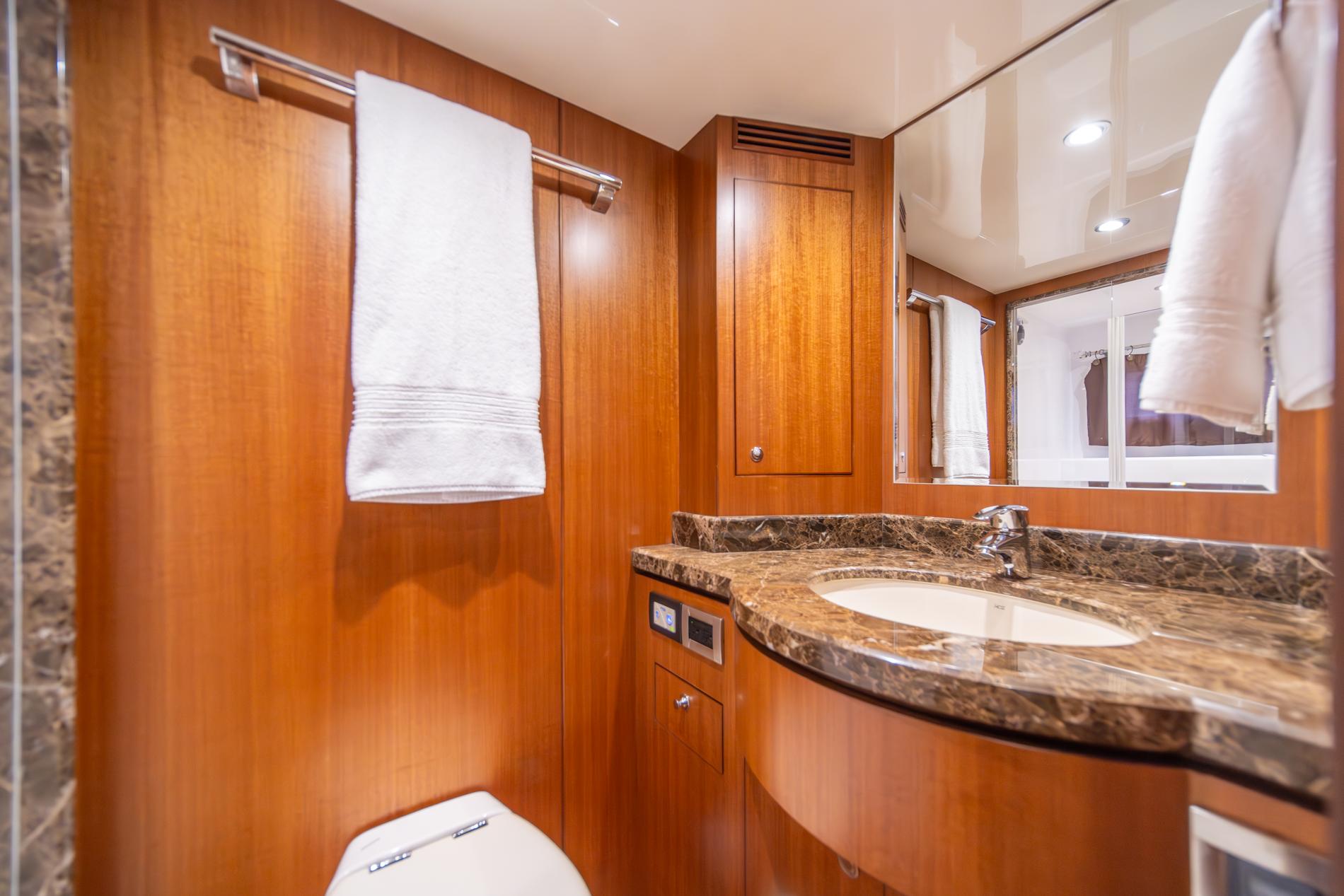 2011 Ocean Alexander Motor Yacht #TBBA74016LLC inventory image at Sun Country Yachts, South Lake Union (Seattle) 2011 Ocean Alexander Motor Yacht #TBBA74016LLC inventory image at Sun Country Yachts, South Lake Union (Seattle)