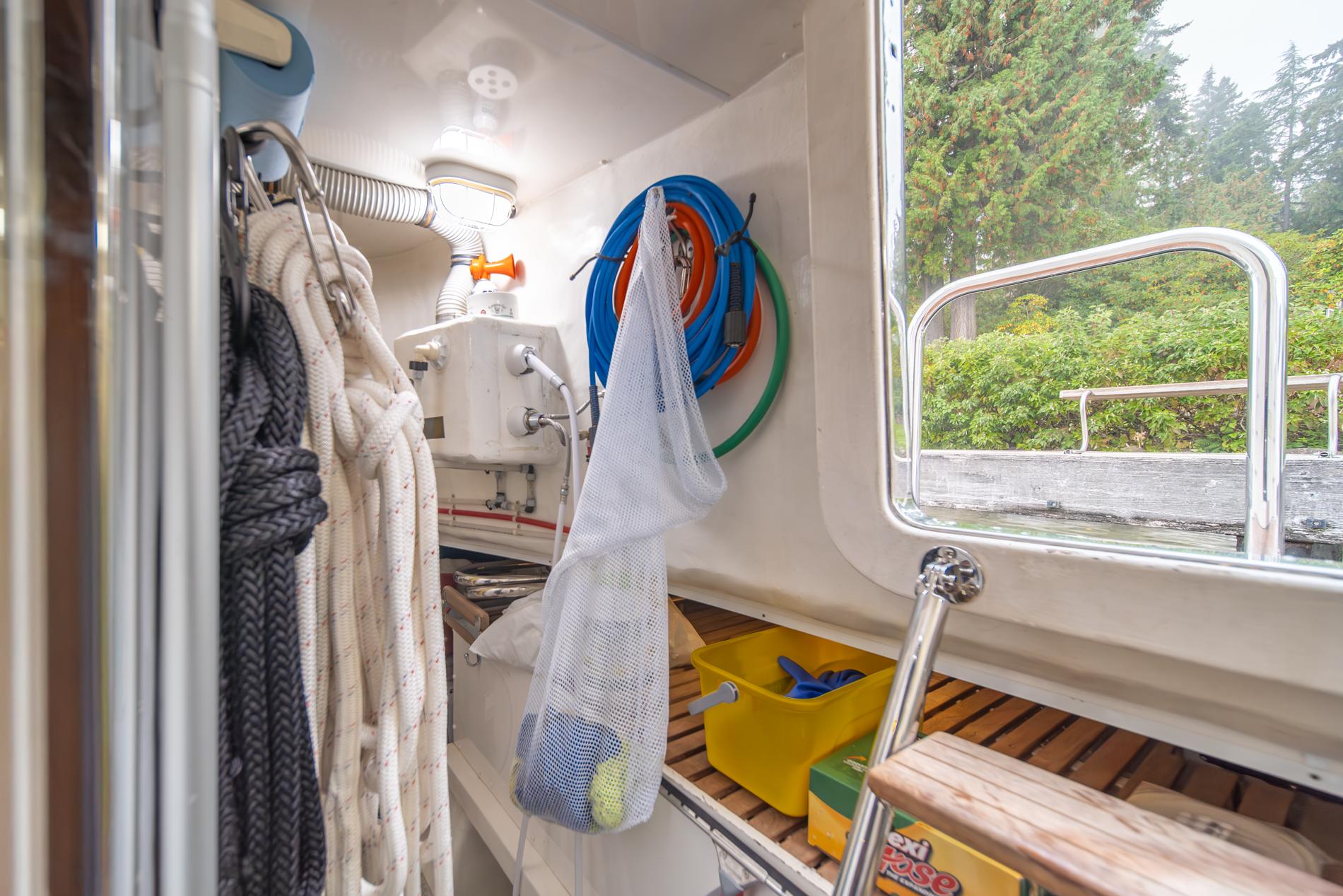 2011 Ocean Alexander Motor Yacht #TBBA74016LLC inventory image at Sun Country Yachts, South Lake Union (Seattle) 2011 Ocean Alexander Motor Yacht #TBBA74016LLC inventory image at Sun Country Yachts, South Lake Union (Seattle)