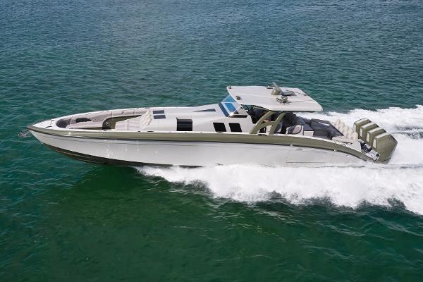 2025 Midnight Express 52' Photo of 2025 Midnight Express 52'