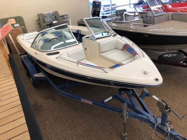 1993 Sea Ray boat for sale, model of the boat is 190 SKIRAY & Image # 12 of 14