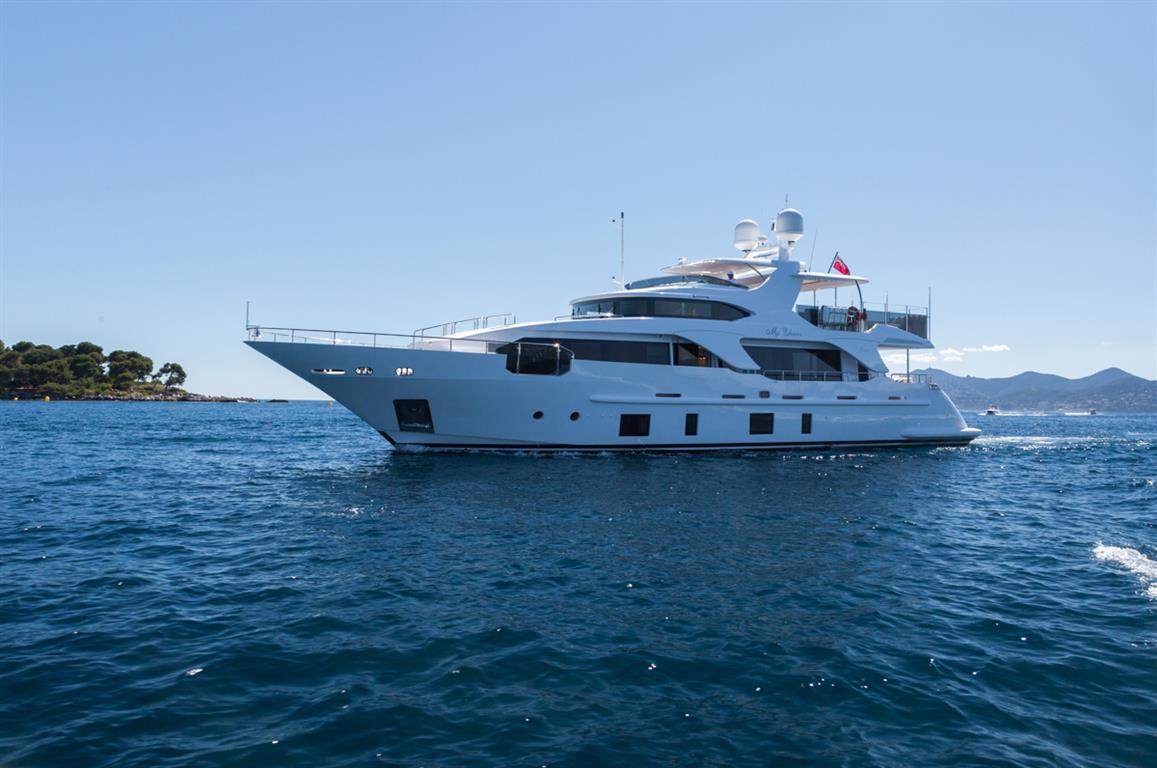 2014 Benetti Delfino 93