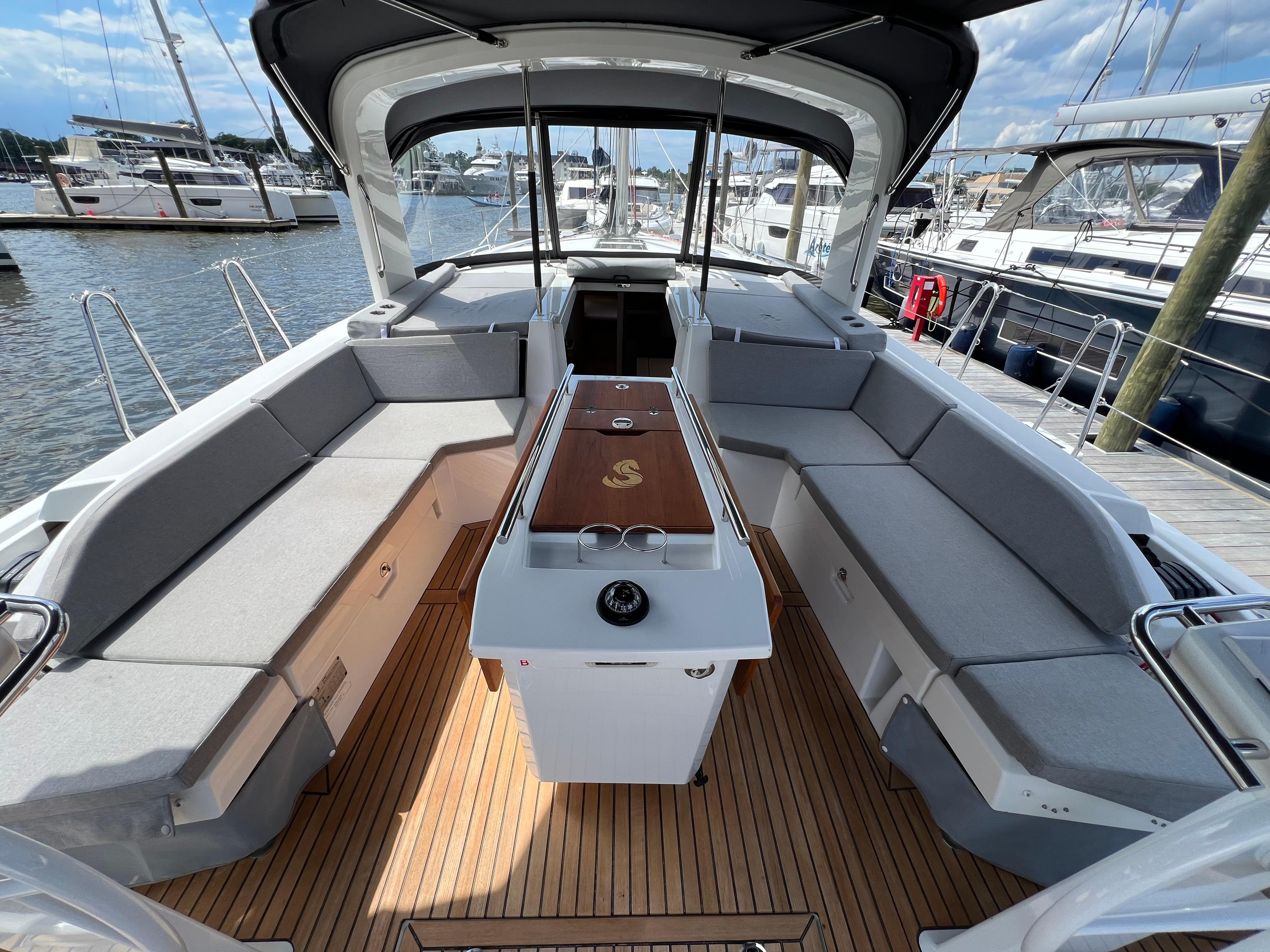 Newport RI Yacht Brokerage