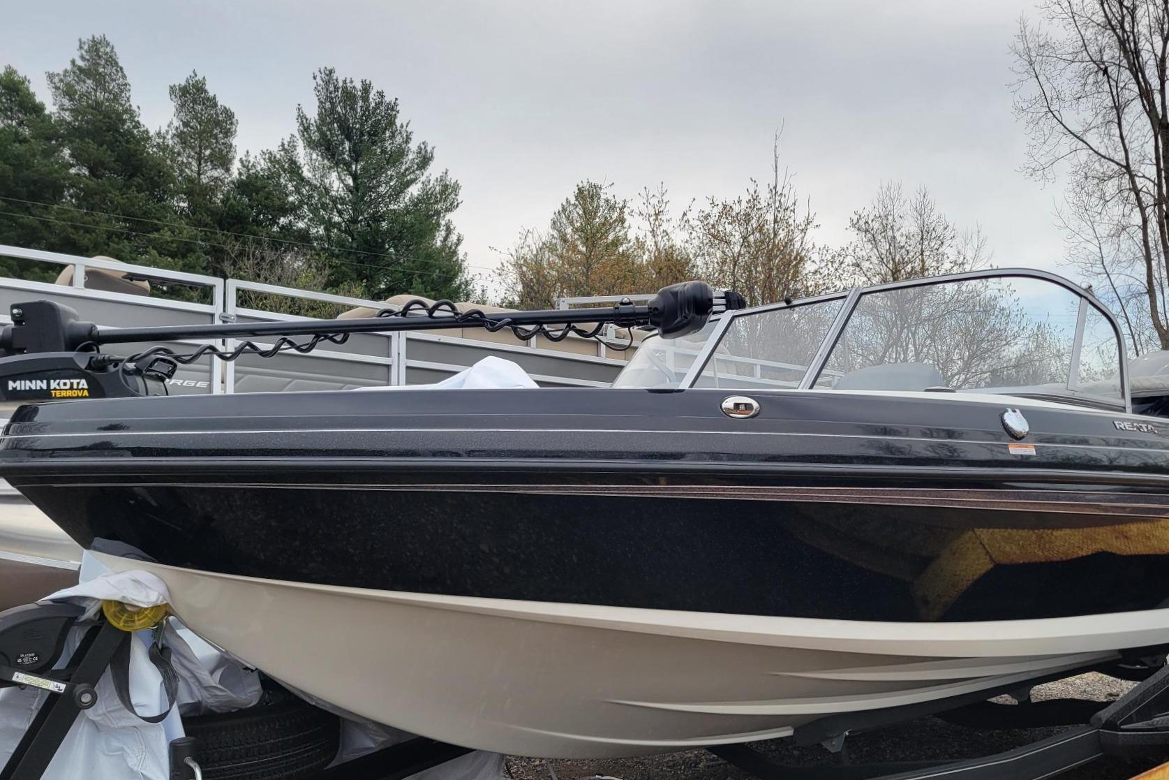 2024 Ranger 1850 Reata Gallery