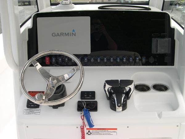 Gamefish 27 Forward Seat Photo 24