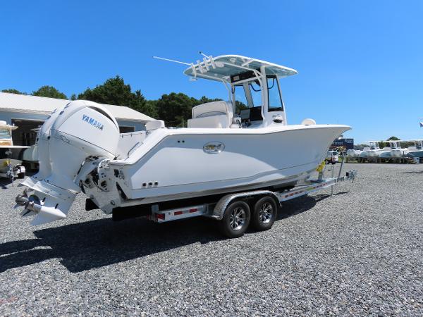 Gamefish 27 Forward Seat Photo 4