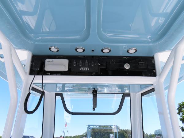 Gamefish 27 Forward Seat Photo 29