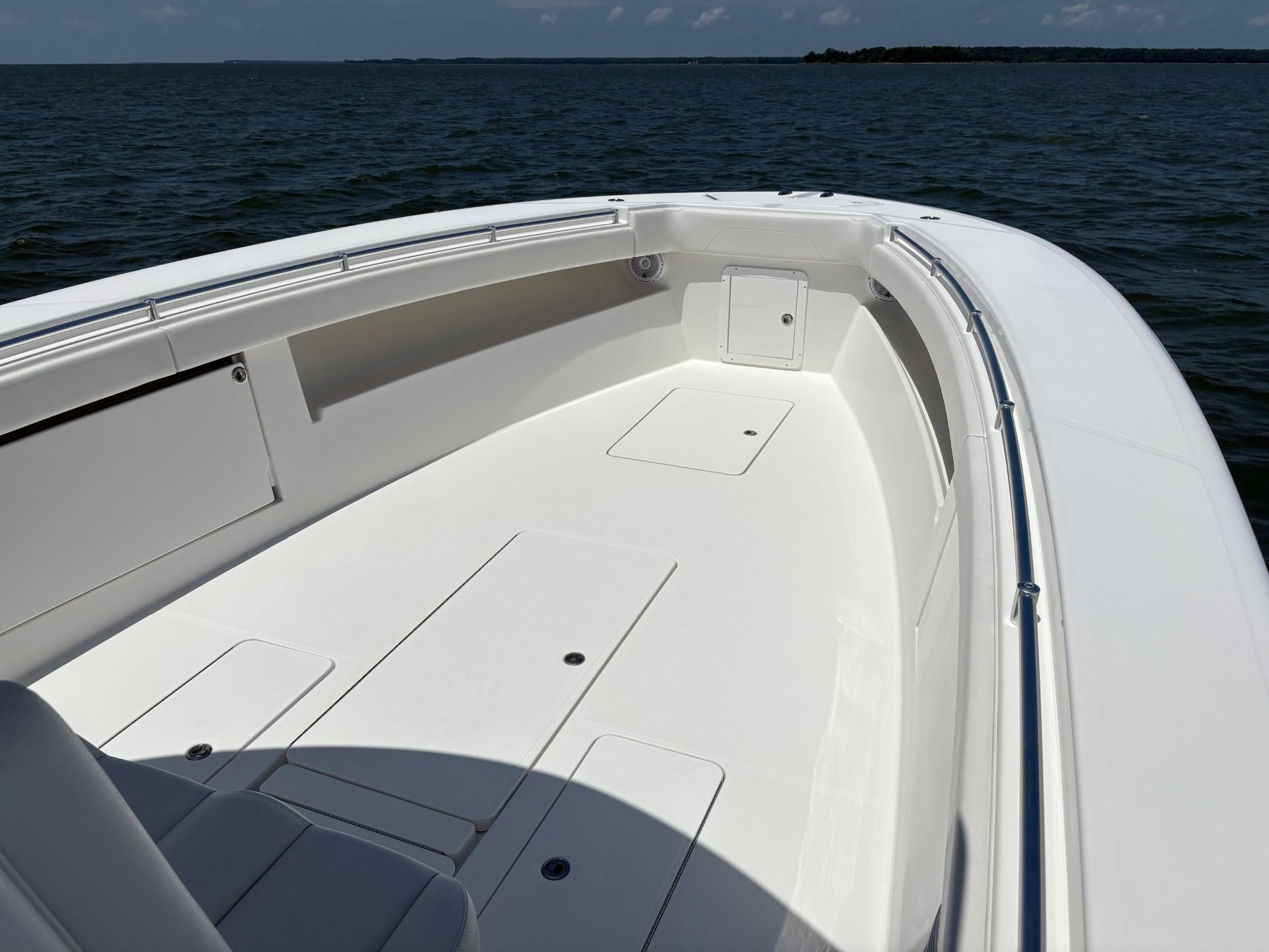 2016-invincible-42-open-fisherman-power-9577666-20250717125106730-1
