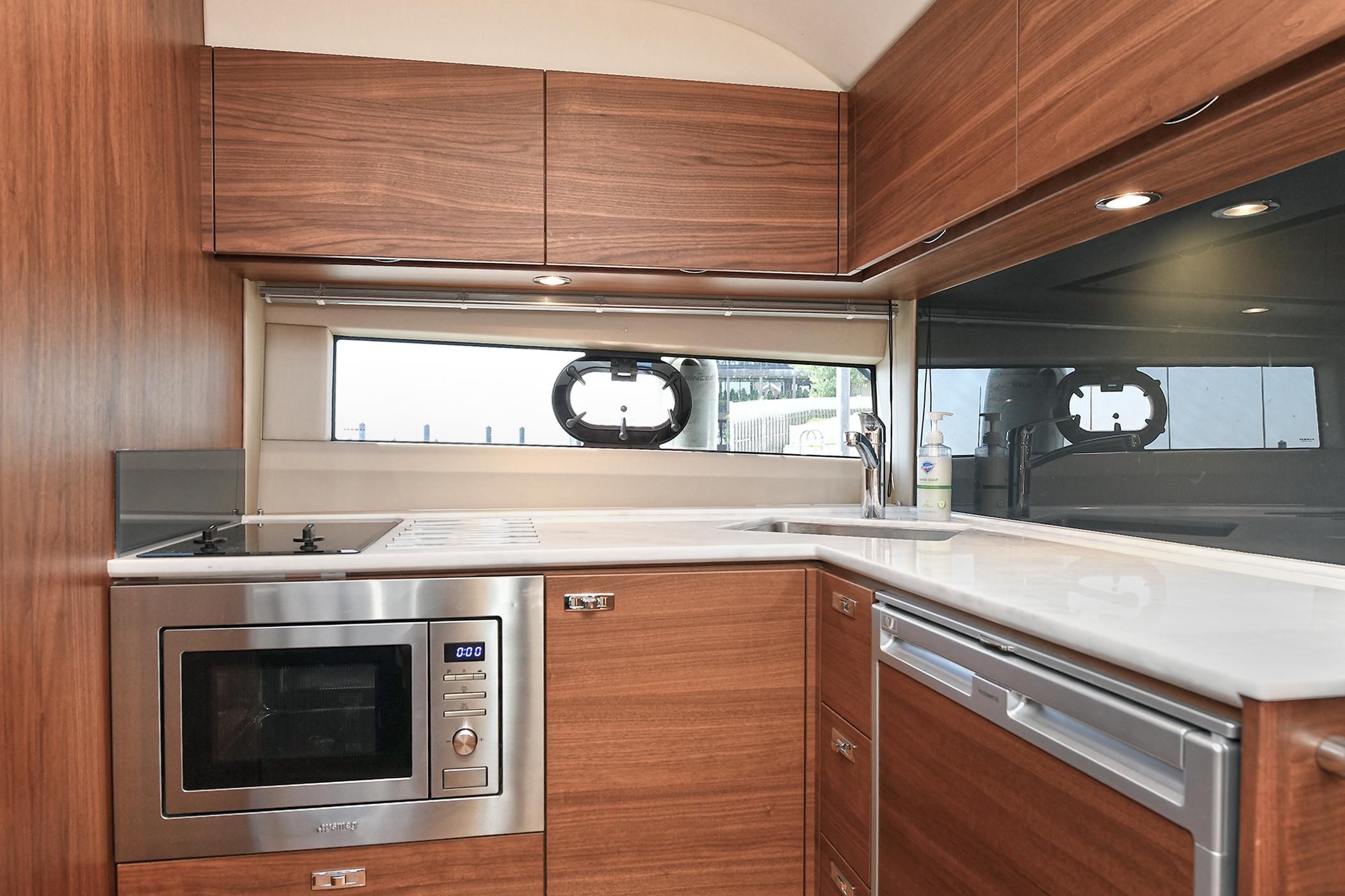 Princess 40 Eastern Shearwater - Galley Counters & Appliances