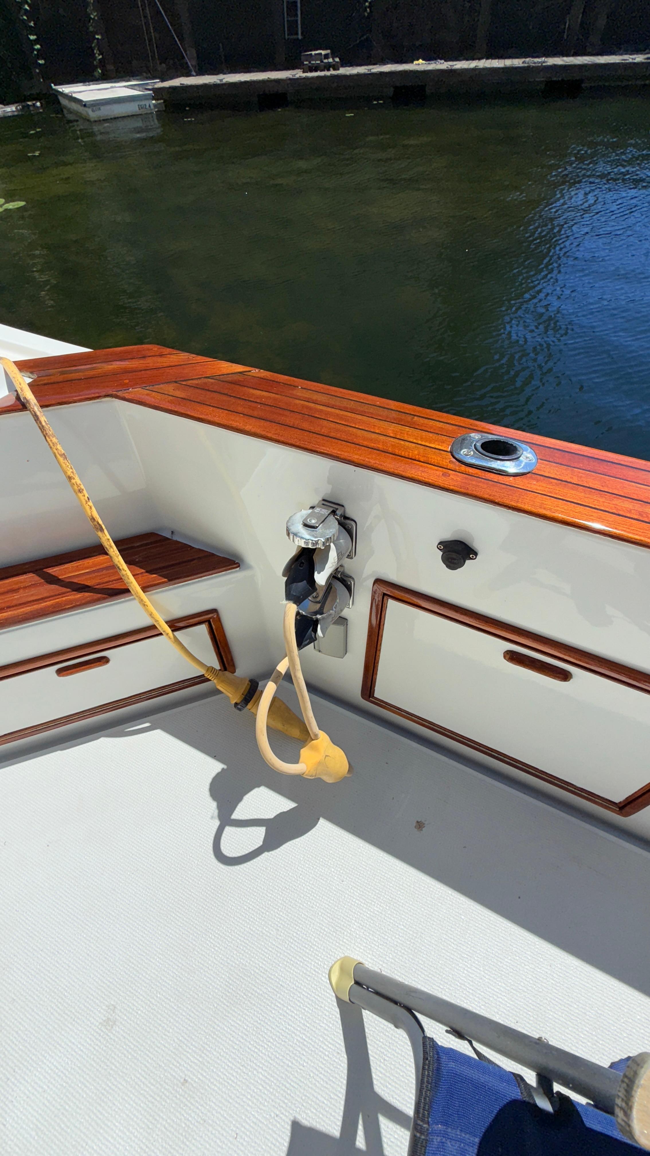 1989 Riviera 38 Open Flybridge #TBTW3889 inventory image at Sun Country Yachts, South Lake Union (Seattle) 1989 Riviera 38 Open Flybridge #TBTW3889 inventory image at Sun Country Yachts, South Lake Union (Seattle)