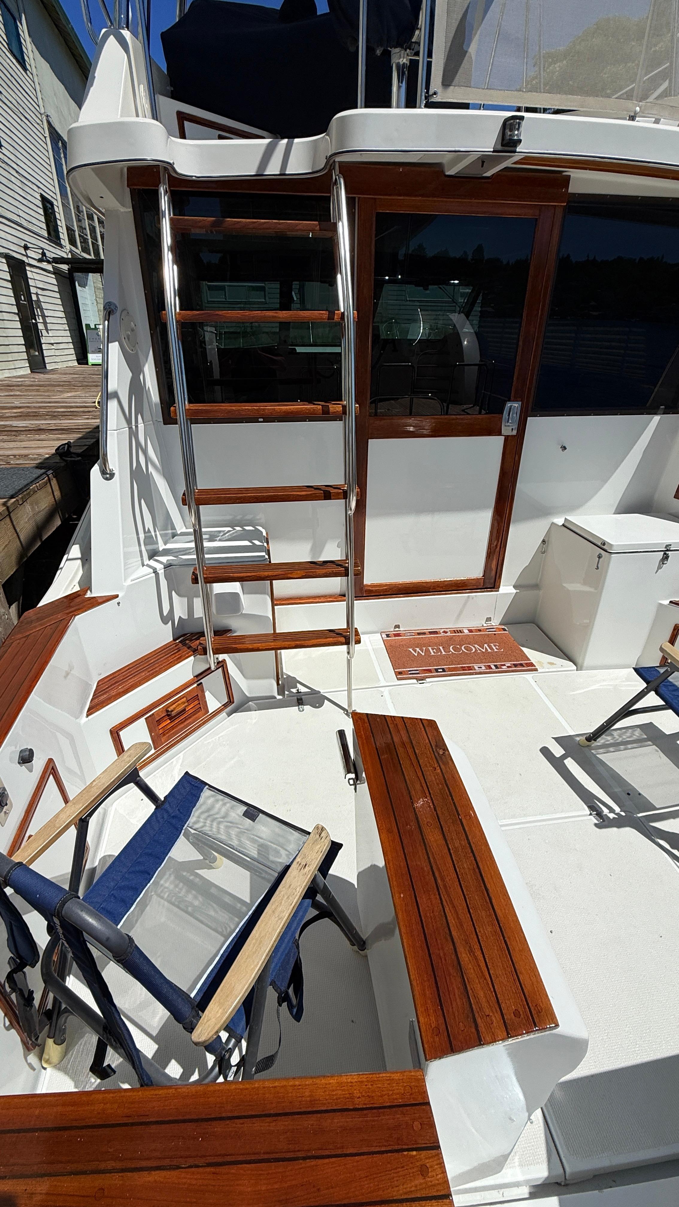 1989 Riviera 38 Open Flybridge #TBTW3889 inventory image at Sun Country Yachts, South Lake Union (Seattle) 1989 Riviera 38 Open Flybridge #TBTW3889 inventory image at Sun Country Yachts, South Lake Union (Seattle)