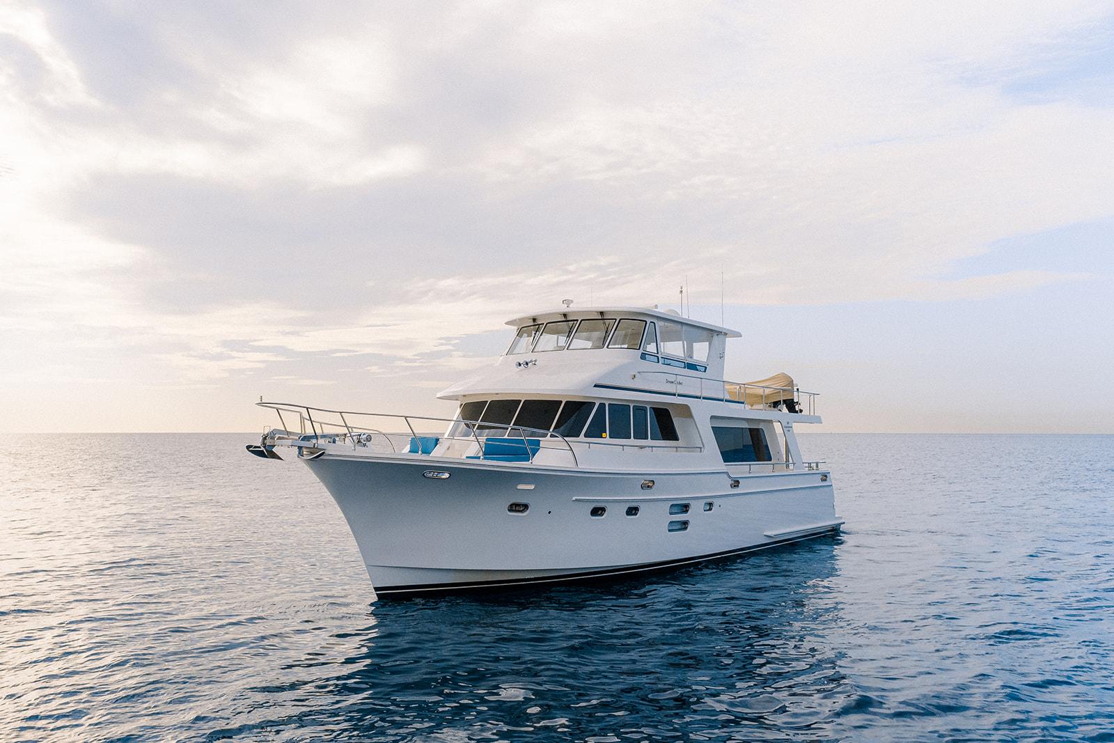 Endurance by Hampton Yachts