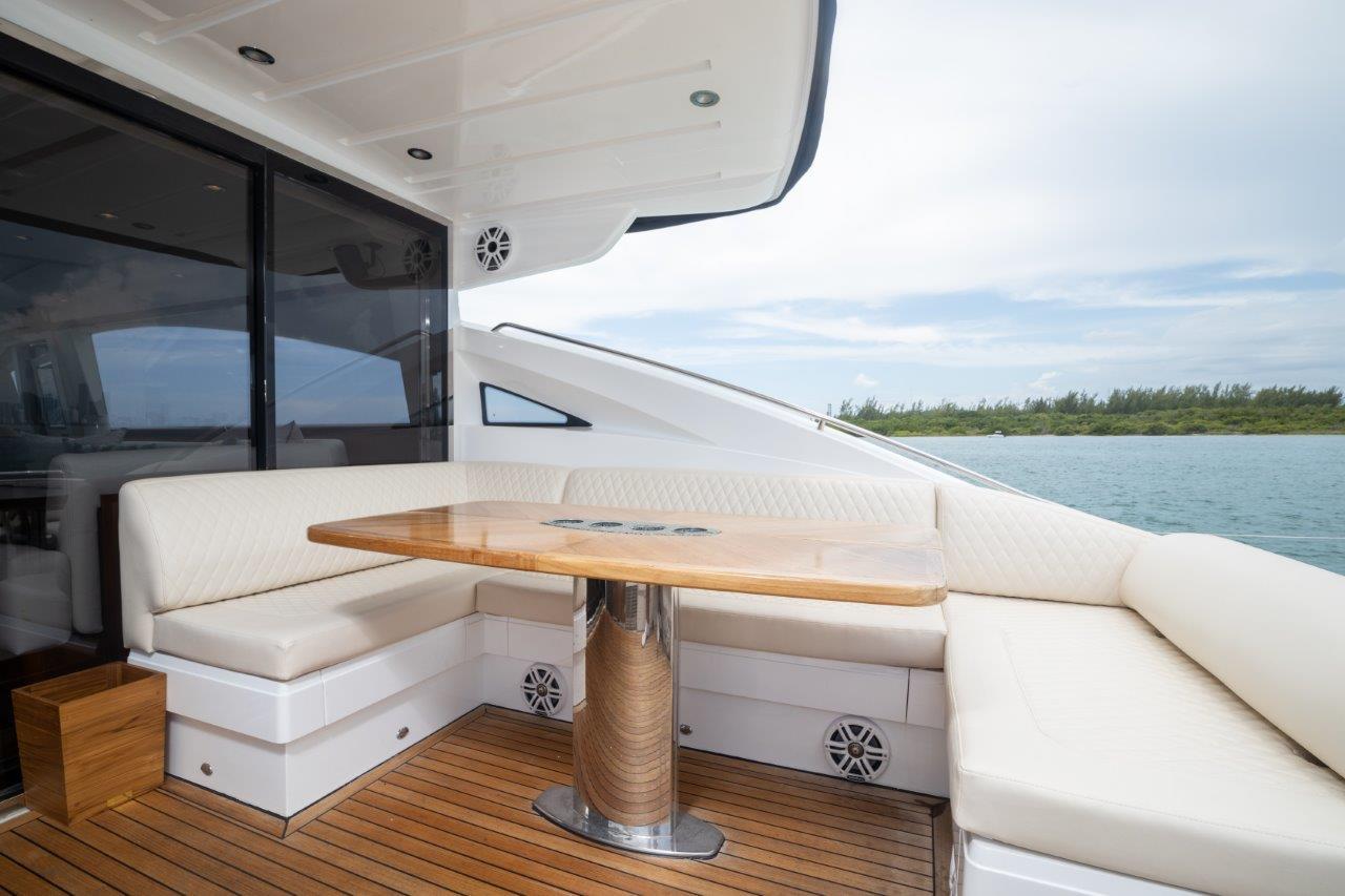 Princess 70 Amnesia - Aft Deck