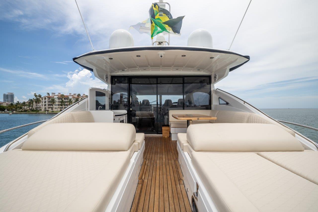 Princess 70 Amnesia - Aft Deck