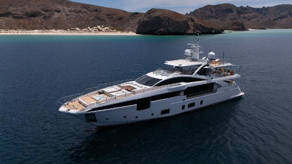 2019 Azimut Grande 35 Metri