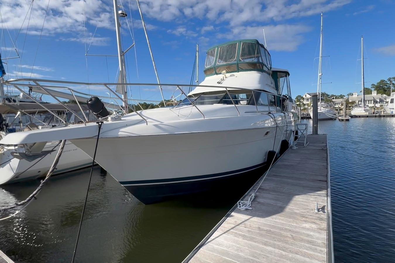 NC 10349 RC Knot 10 Yacht Sales NC 10349 RC Knot 10 Yacht Sales